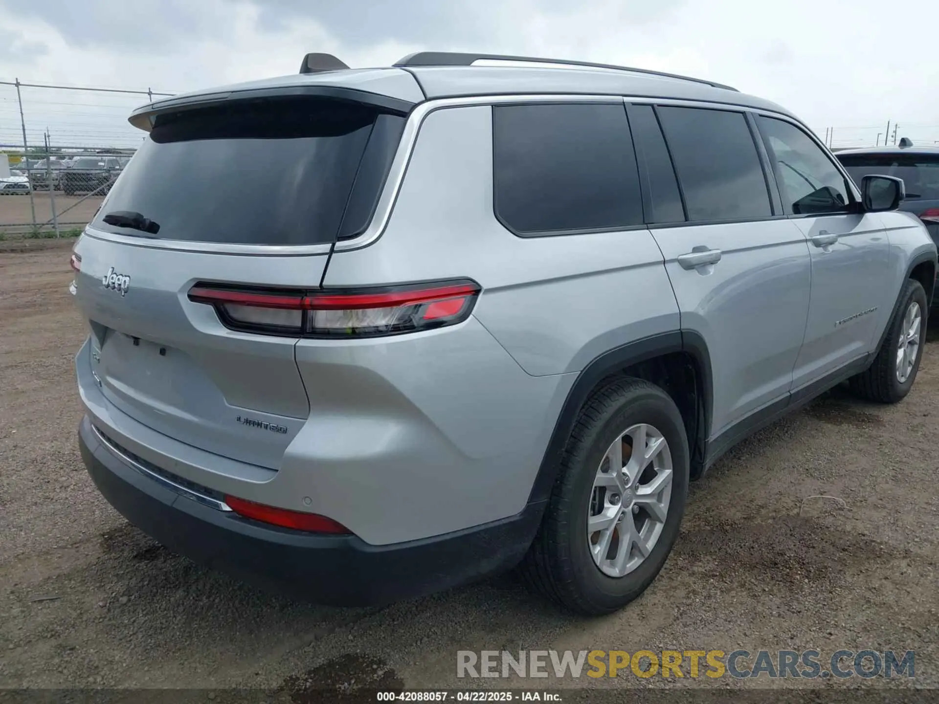 4 fotografías del automóvil dañado 1C4RJKBG3P8832504 JEEP GRAND CHEROKEE L 2023