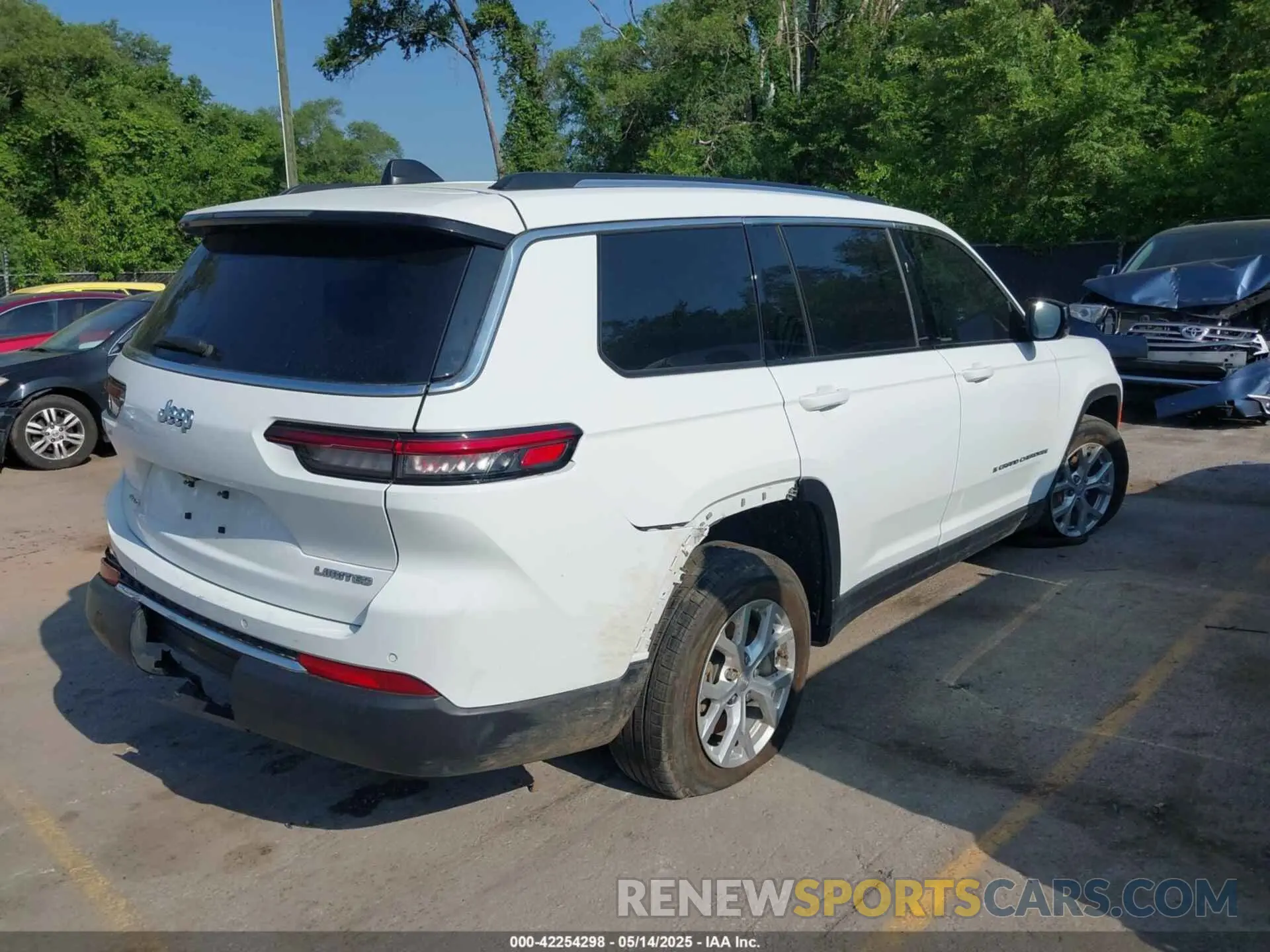 4 fotografías del automóvil dañado 1C4RJKBG8P8858824 JEEP GRAND CHEROKEE L 2023