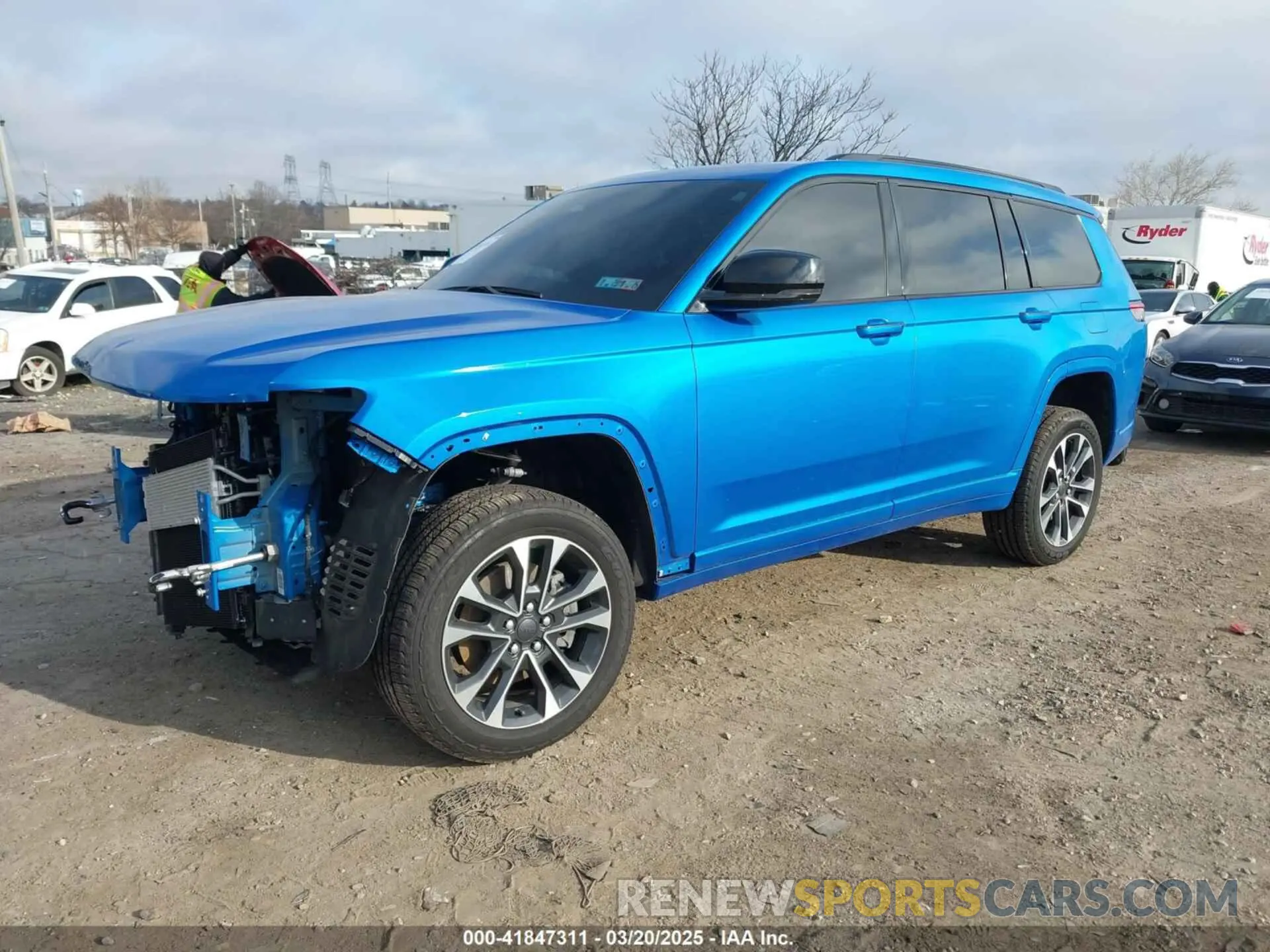 2 fotografías del automóvil dañado 1C4RJKDG0P8731272 JEEP GRAND CHEROKEE L 2023