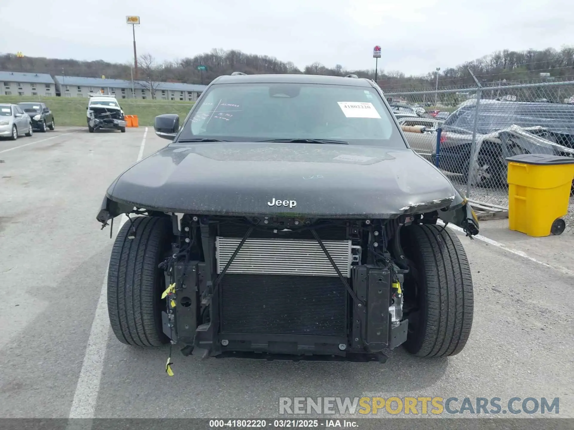 12 fotografías del automóvil dañado 1C4RJKDG6P8718591 JEEP GRAND CHEROKEE L 2023
