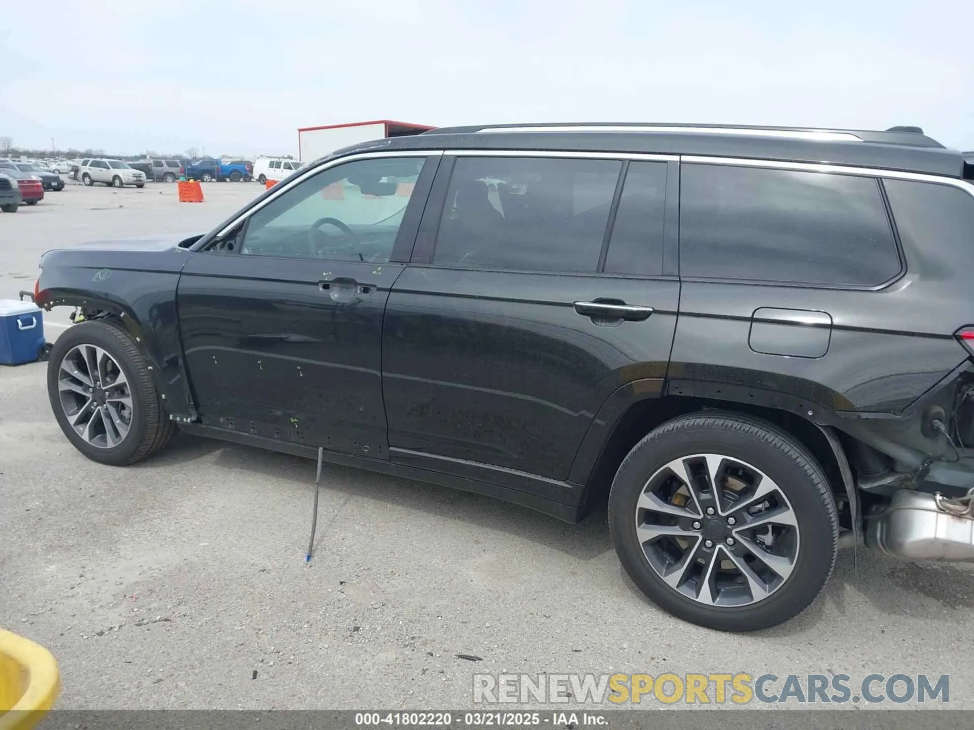 14 fotografías del automóvil dañado 1C4RJKDG6P8718591 JEEP GRAND CHEROKEE L 2023