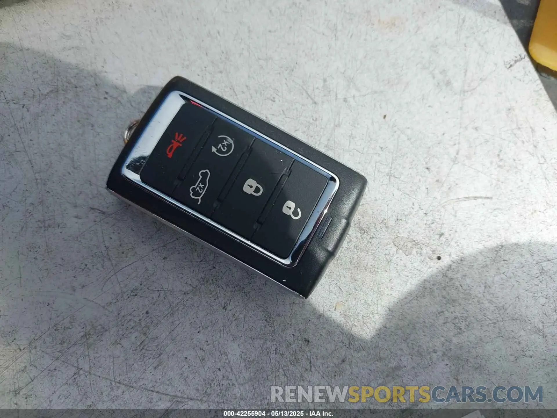 11 fotografías del automóvil dañado 1C4RJKDG9P8737684 JEEP GRAND CHEROKEE L 2023