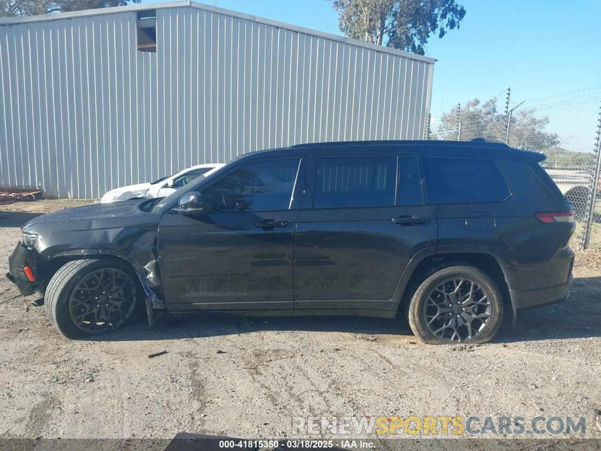 14 fotografías del automóvil dañado 1C4RJKET8P8869069 JEEP GRAND CHEROKEE L 2023