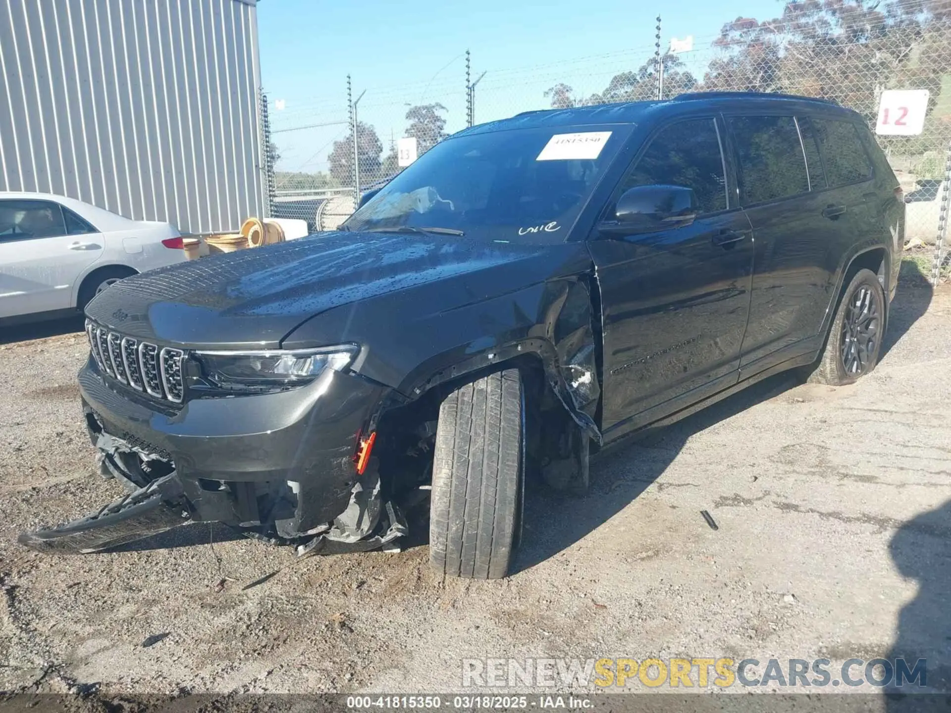 2 fotografías del automóvil dañado 1C4RJKET8P8869069 JEEP GRAND CHEROKEE L 2023