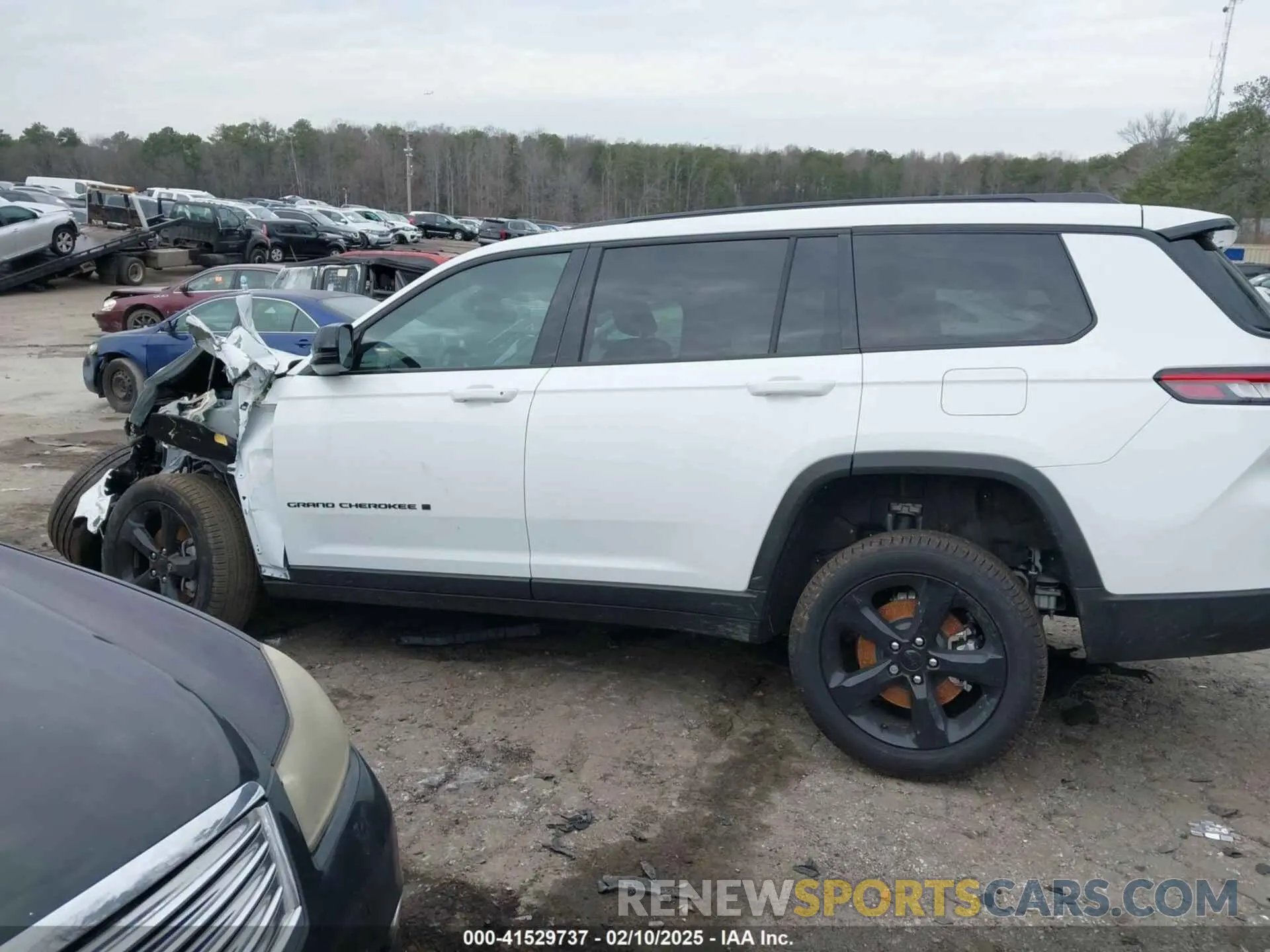 14 fotografías del automóvil dañado 1C4RJJBGXR8525537 JEEP GRAND CHEROKEE L 2024