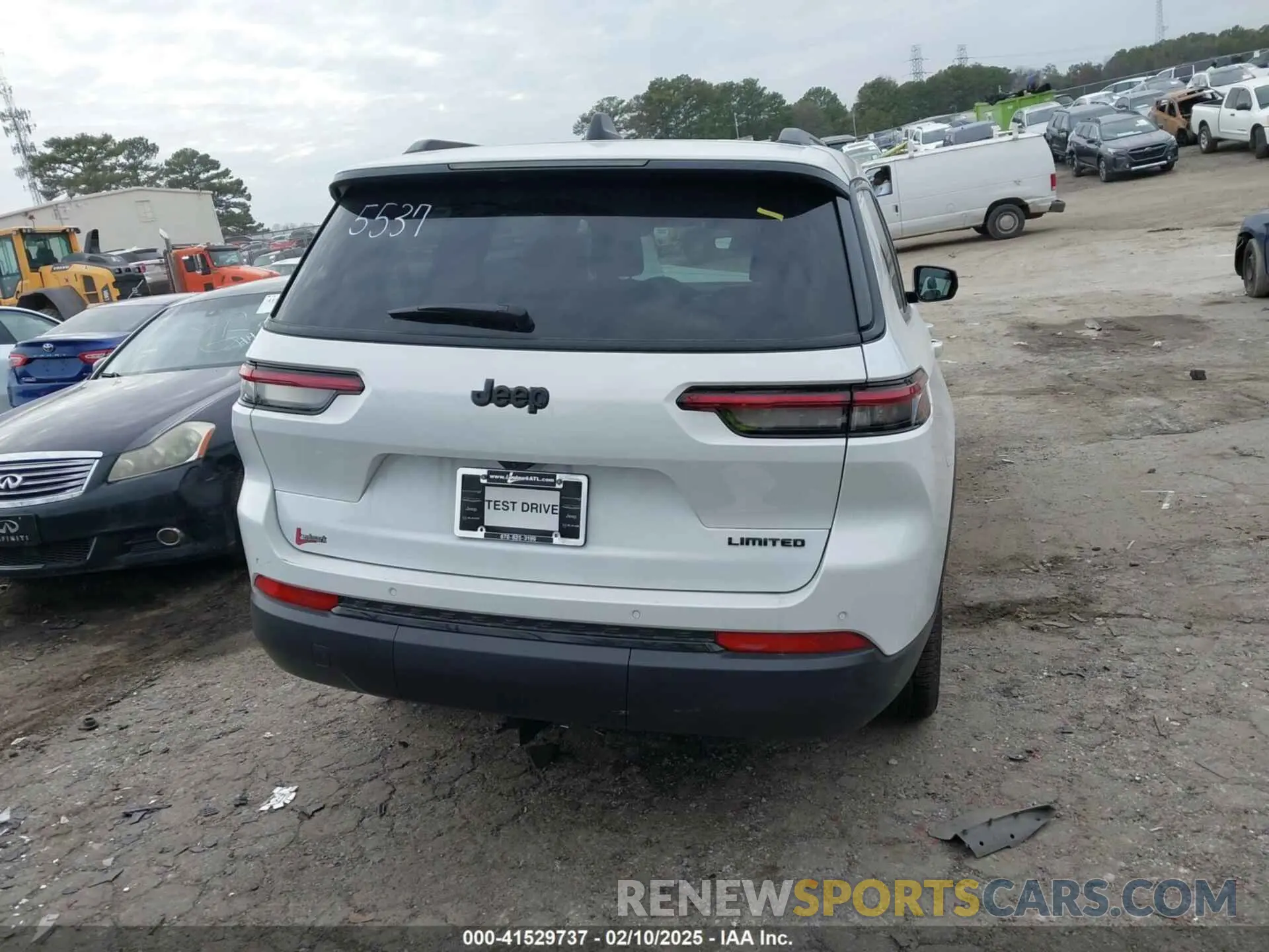 16 fotografías del automóvil dañado 1C4RJJBGXR8525537 JEEP GRAND CHEROKEE L 2024