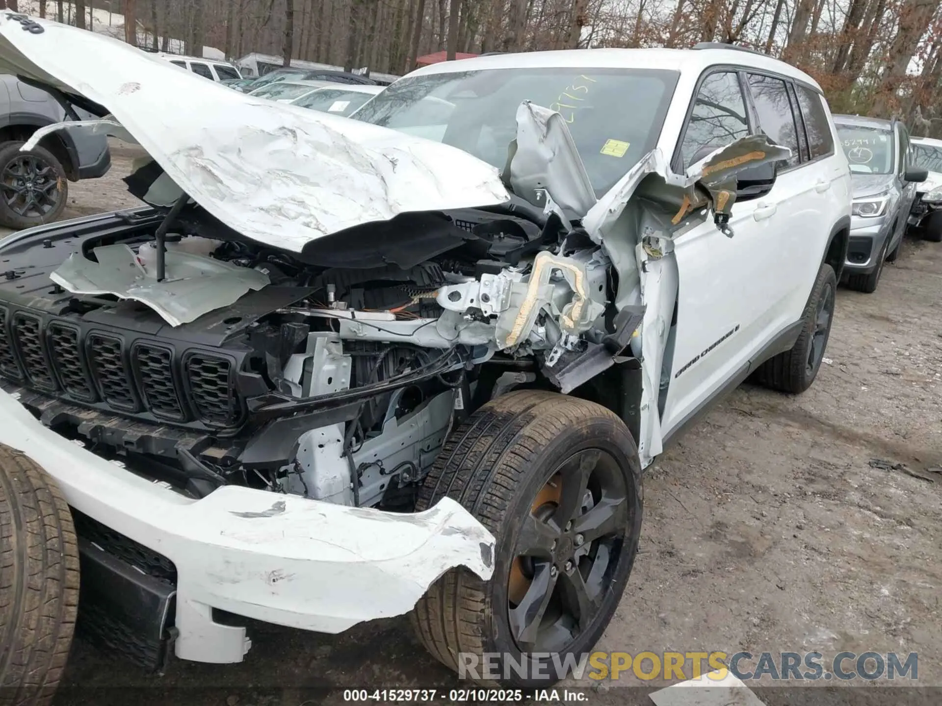 2 fotografías del automóvil dañado 1C4RJJBGXR8525537 JEEP GRAND CHEROKEE L 2024
