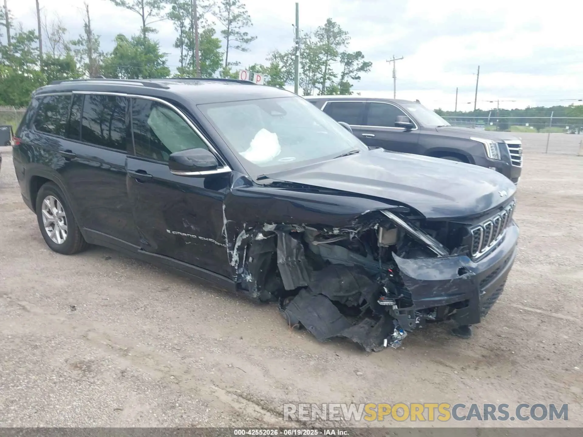 6 fotografías del automóvil dañado 1C4RJJBGXR8922522 JEEP GRAND CHEROKEE L 2024
