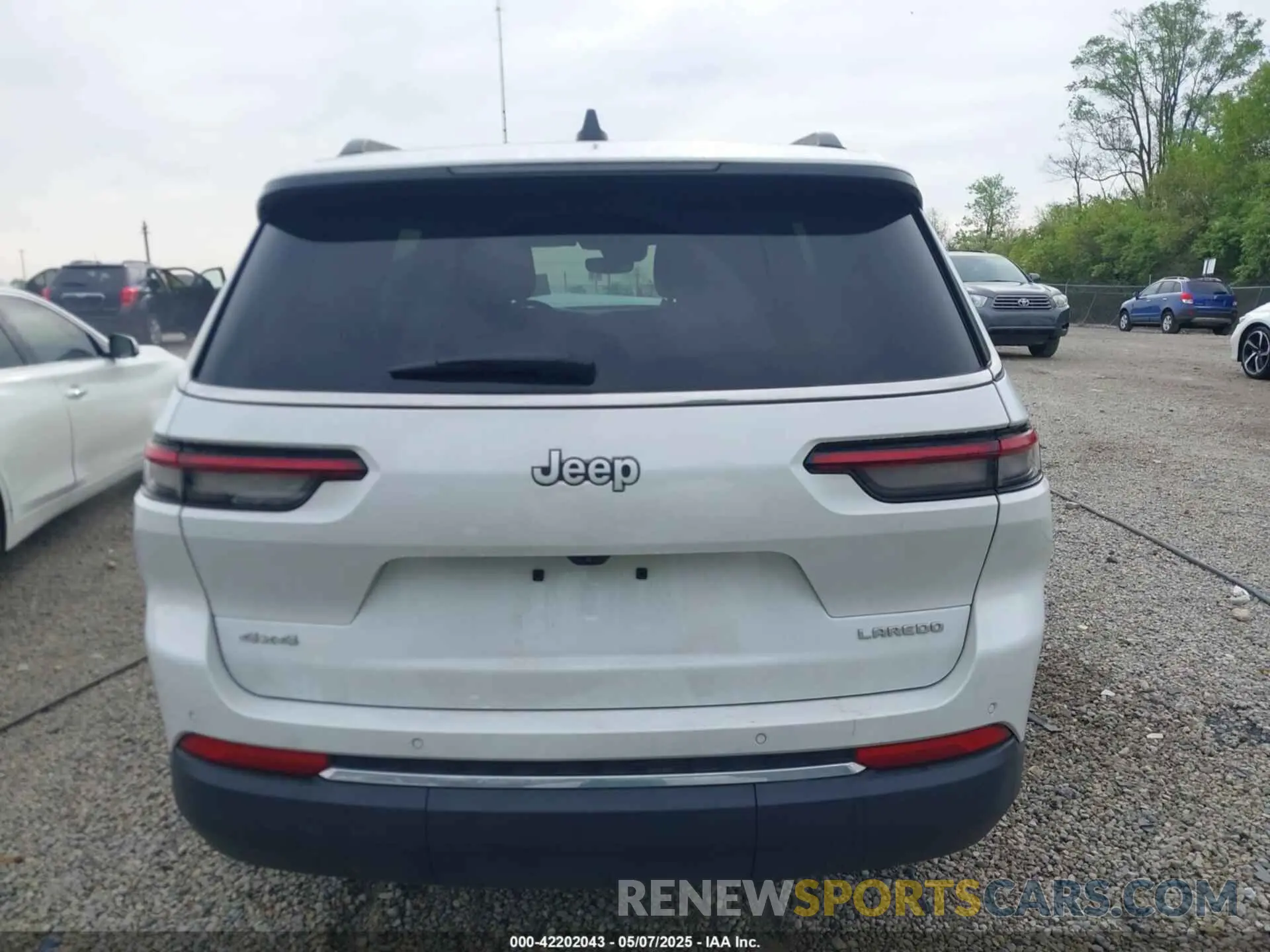 16 fotografías del automóvil dañado 1C4RJKAG0R8614511 JEEP GRAND CHEROKEE L 2024