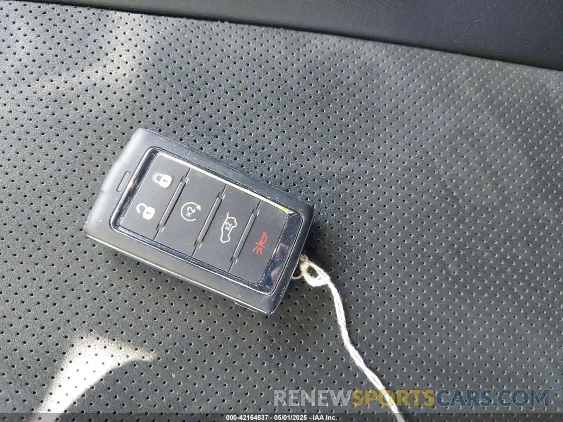 11 fotografías del automóvil dañado 1C4RJKAG1R8618129 JEEP GRAND CHEROKEE L 2024
