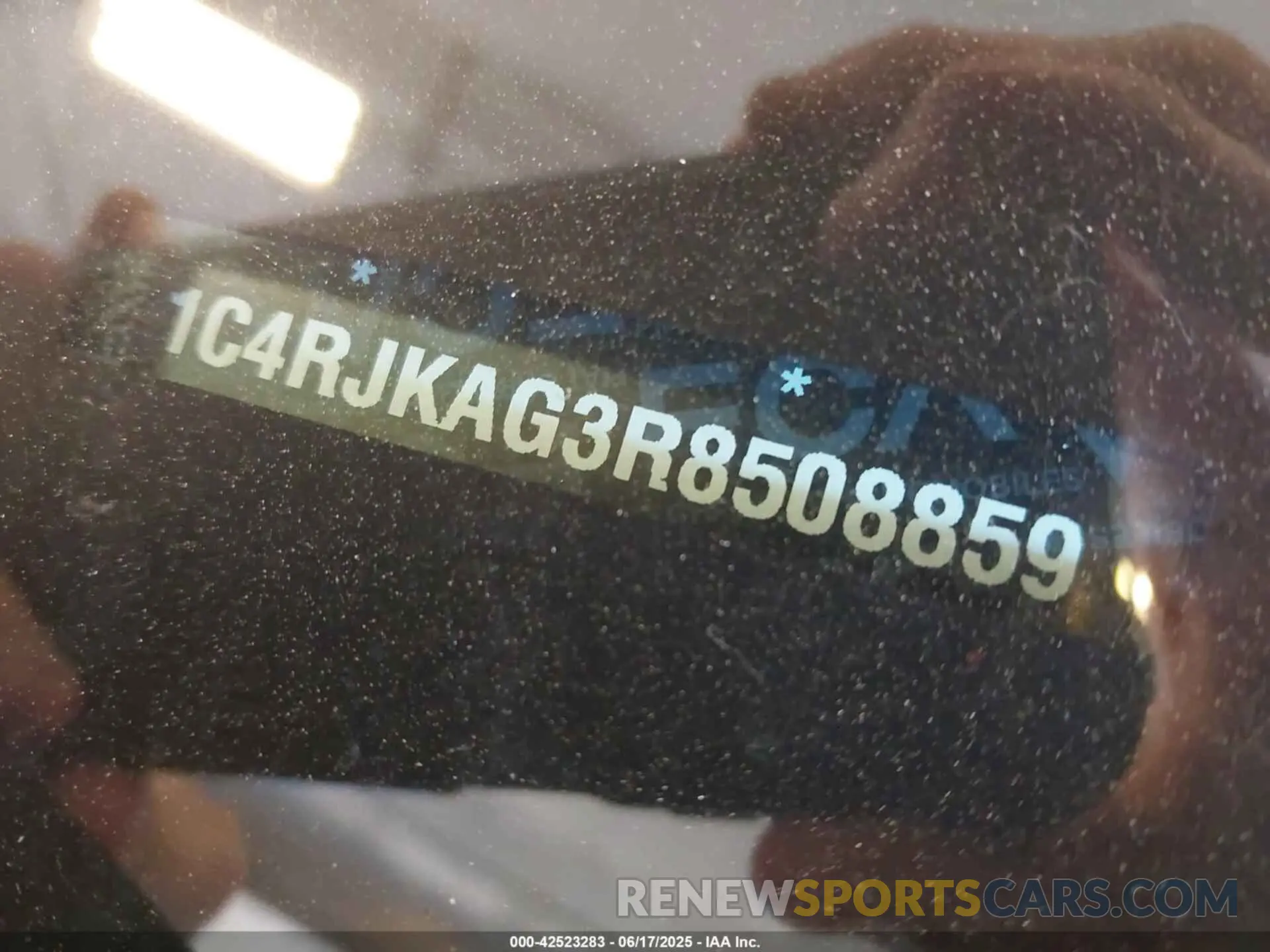9 fotografías del automóvil dañado 1C4RJKAG3R8508859 JEEP GRAND CHEROKEE L 2024