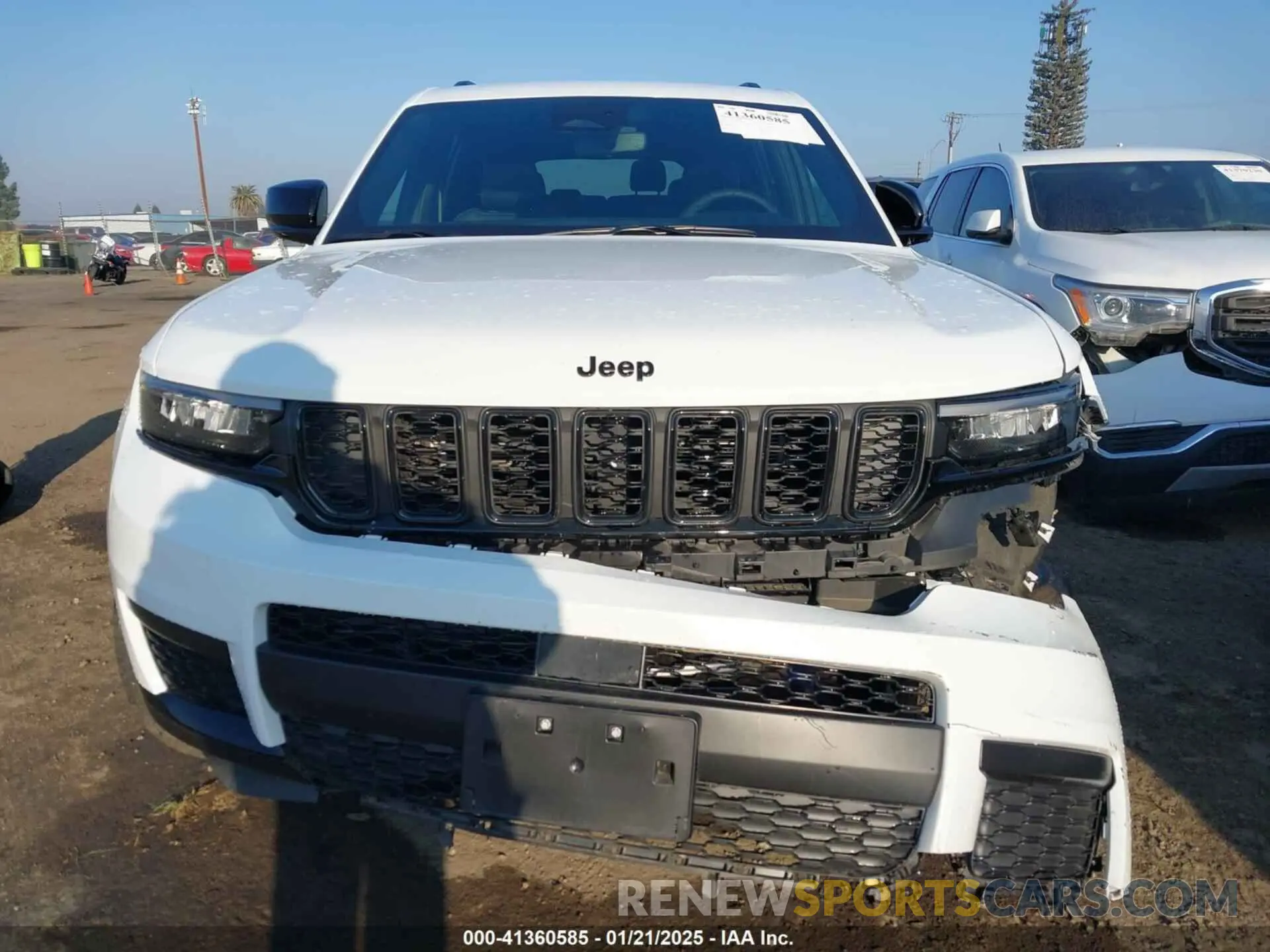 12 fotografías del automóvil dañado 1C4RJKAG4R8575664 JEEP GRAND CHEROKEE L 2024