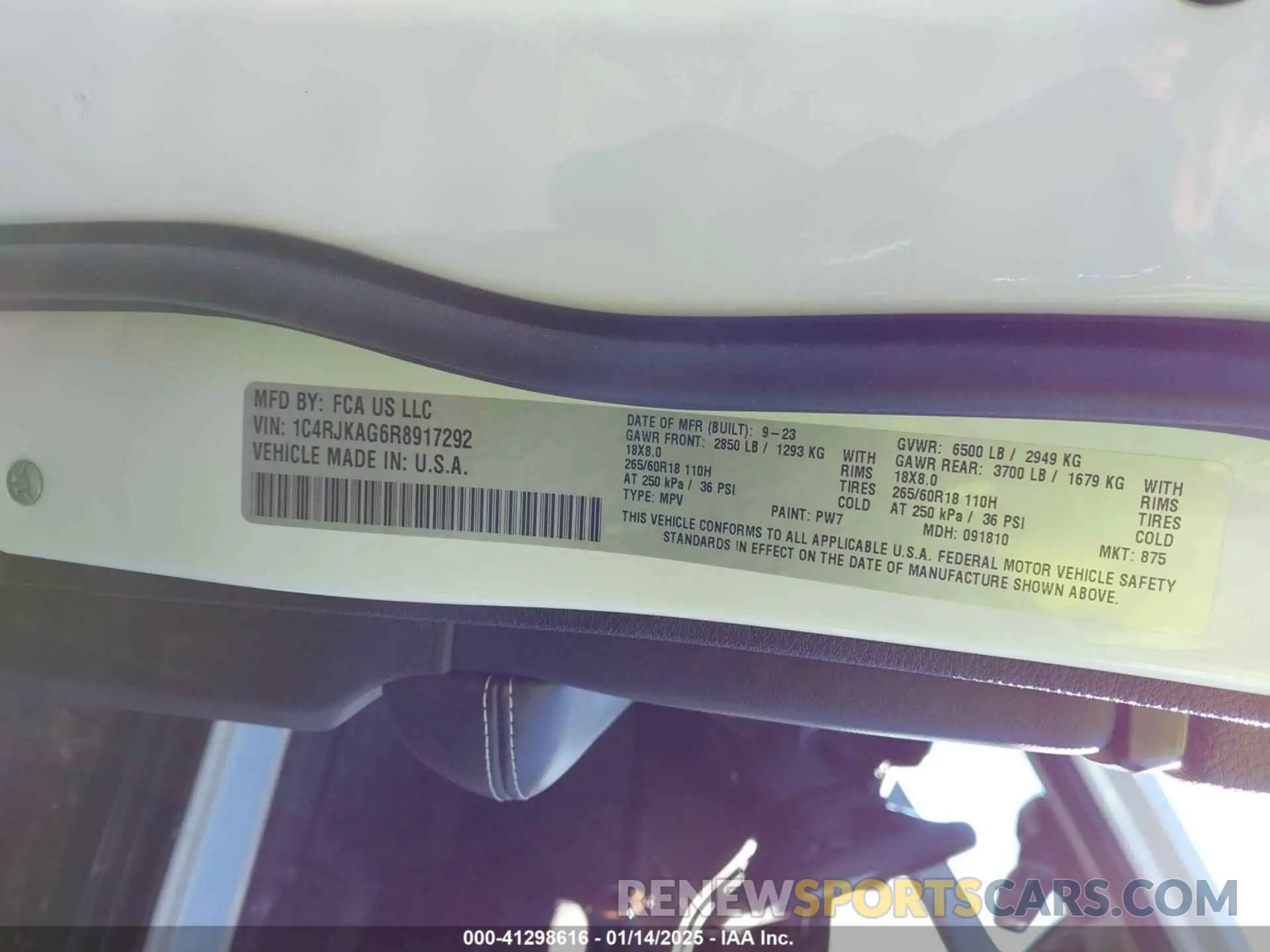 9 fotografías del automóvil dañado 1C4RJKAG6R8917292 JEEP GRAND CHEROKEE L 2024