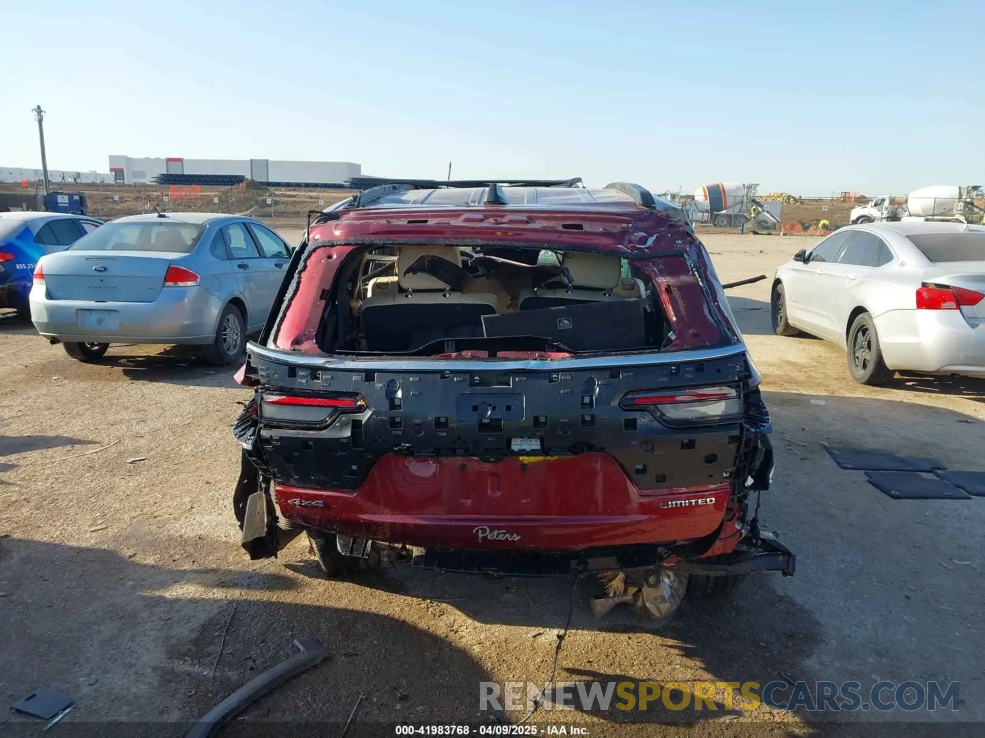 15 fotografías del automóvil dañado 1C4RJKBG2R8934671 JEEP GRAND CHEROKEE L 2024