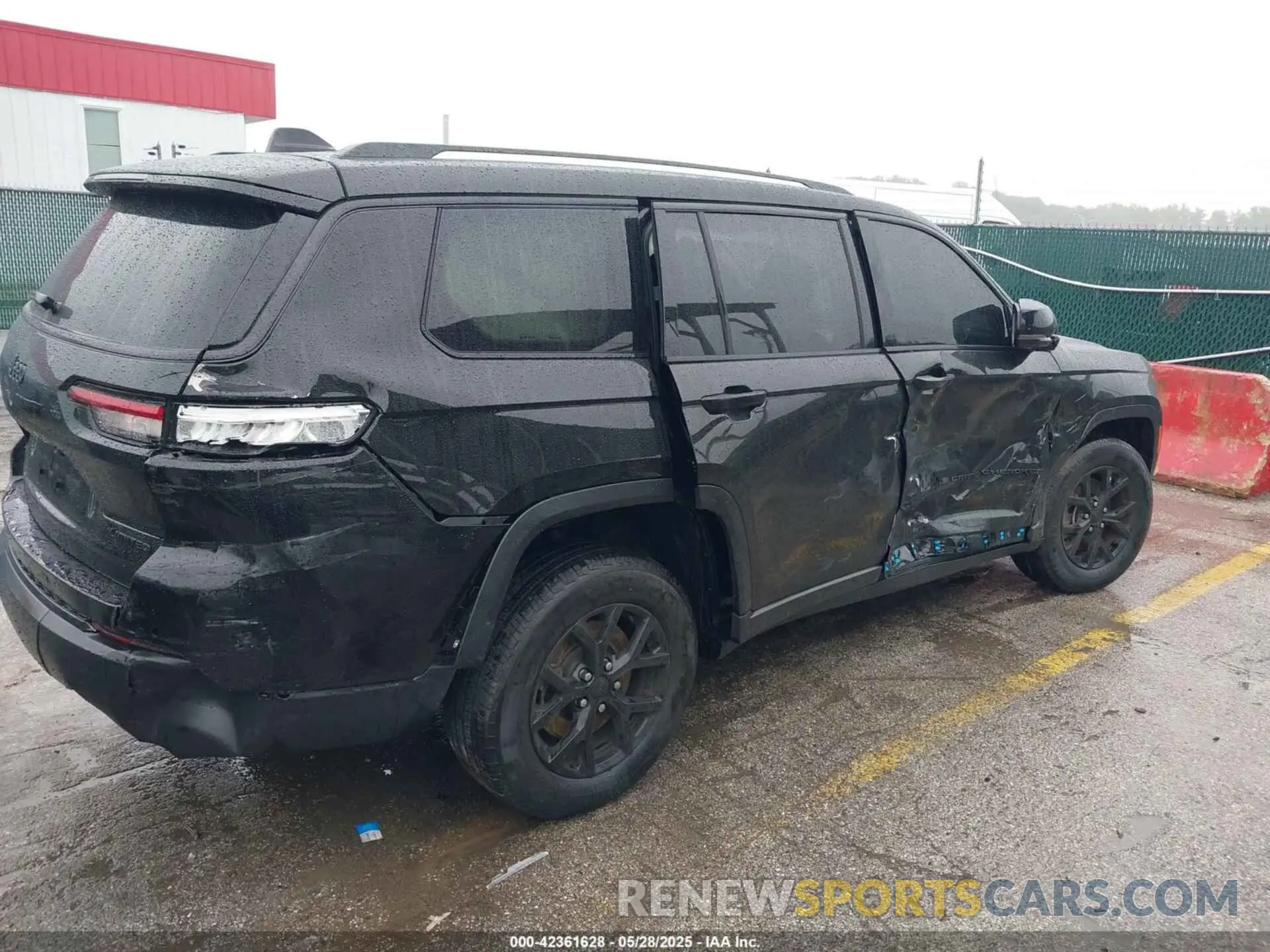 6 fotografías del automóvil dañado 1C4RJKBG4R8926264 JEEP GRAND CHEROKEE L 2024