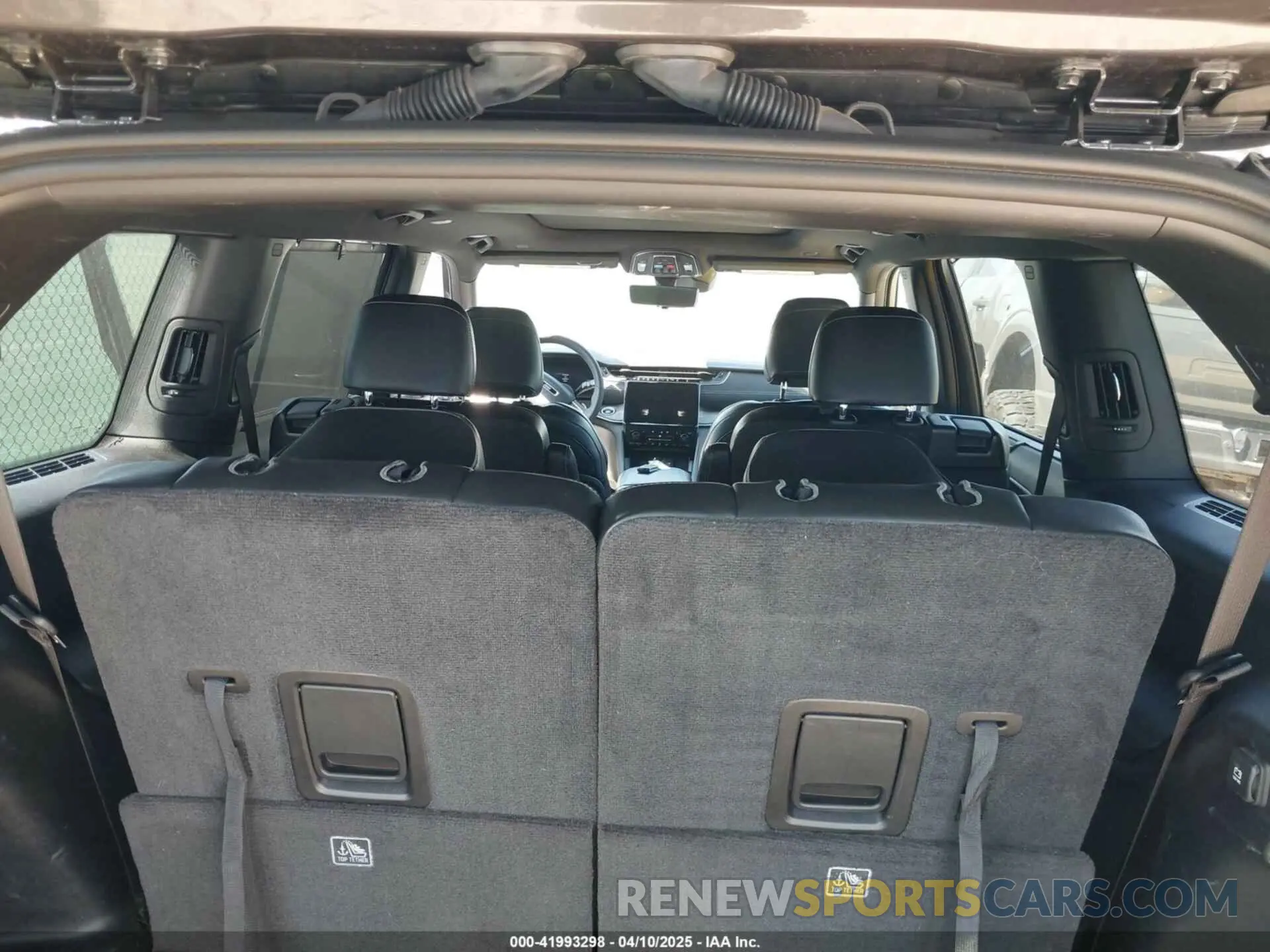 8 fotografías del automóvil dañado 1C4RJKBG5R8603504 JEEP GRAND CHEROKEE L 2024