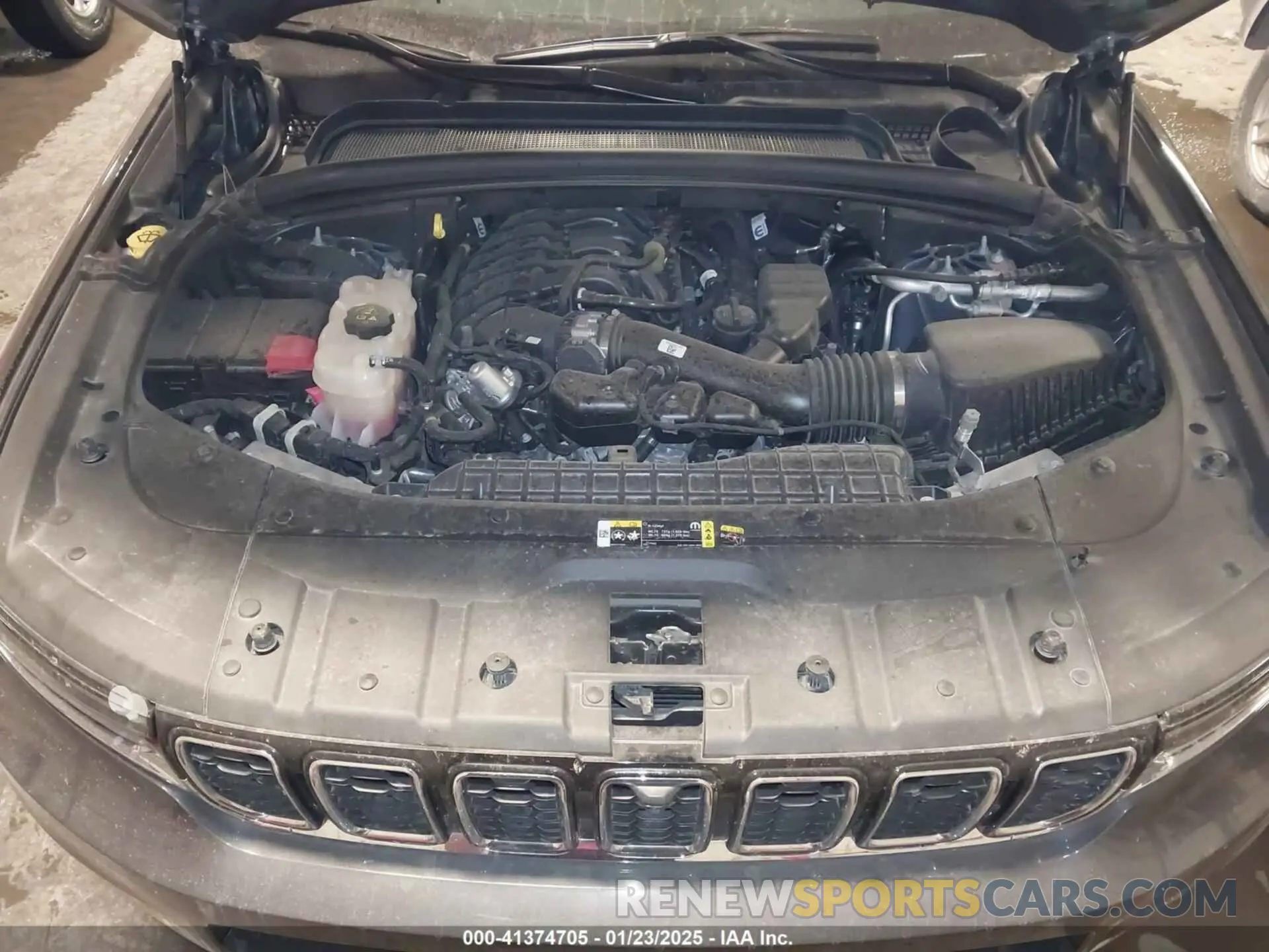 10 fotografías del automóvil dañado 1C4RJKBG6R8549551 JEEP GRAND CHEROKEE L 2024