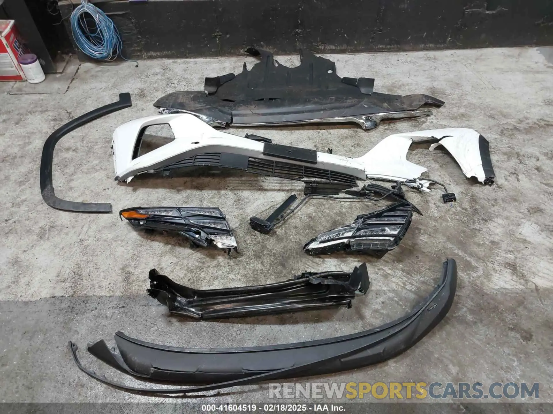 12 fotografías del automóvil dañado 1C4RJKBG6R8617508 JEEP GRAND CHEROKEE L 2024