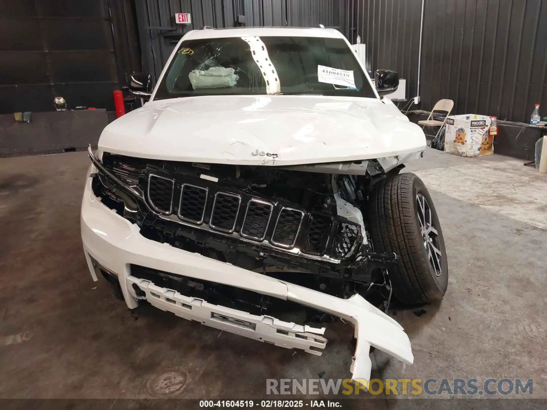 13 fotografías del automóvil dañado 1C4RJKBG6R8617508 JEEP GRAND CHEROKEE L 2024