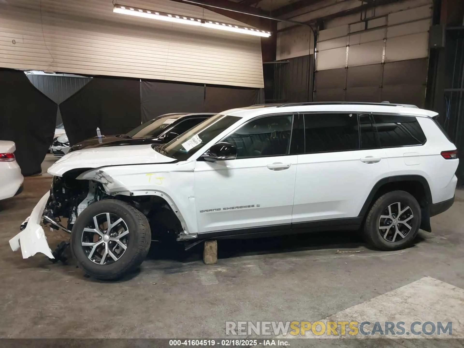 15 fotografías del automóvil dañado 1C4RJKBG6R8617508 JEEP GRAND CHEROKEE L 2024