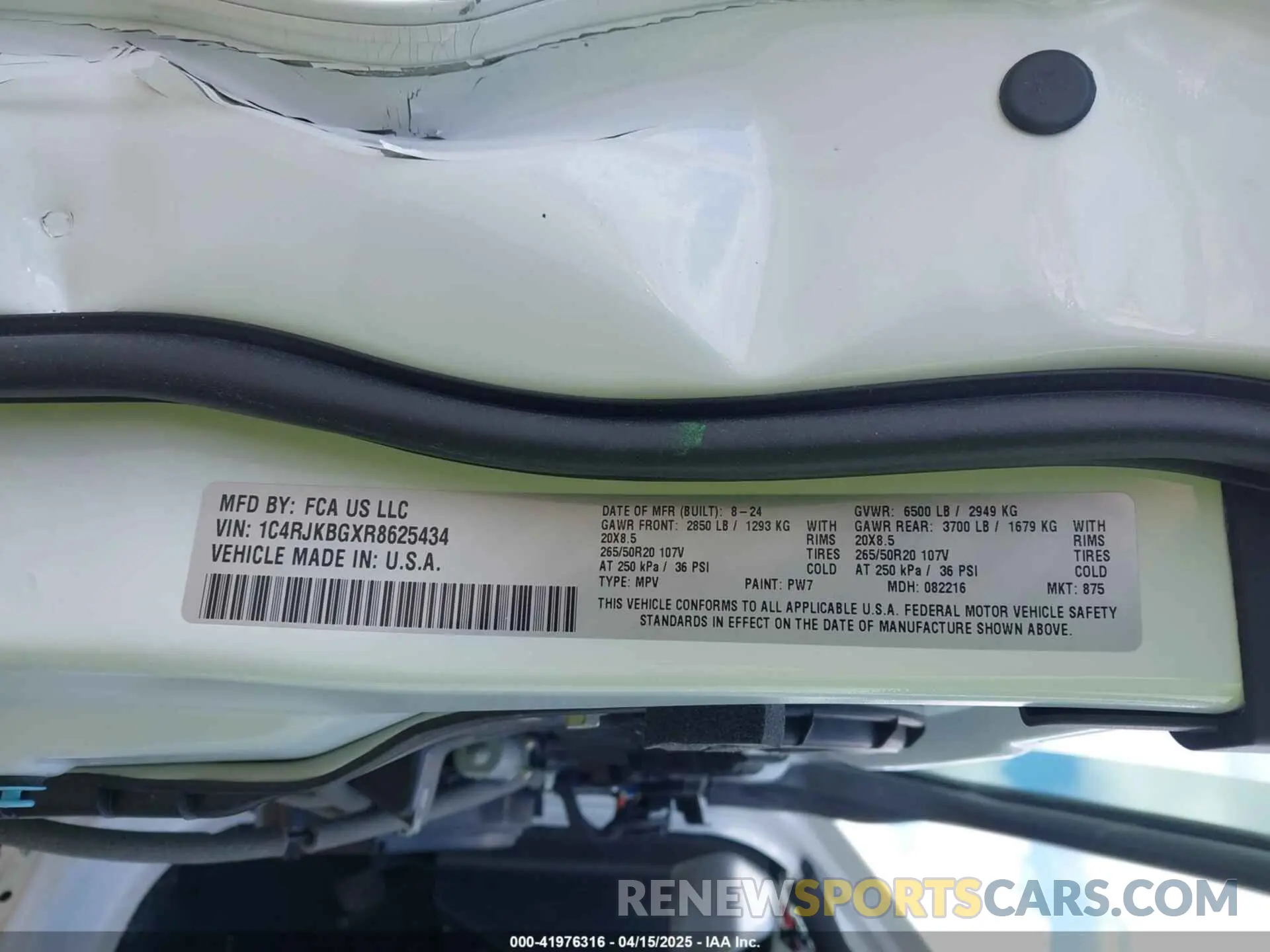 9 fotografías del automóvil dañado 1C4RJKBGXR8625434 JEEP GRAND CHEROKEE L 2024