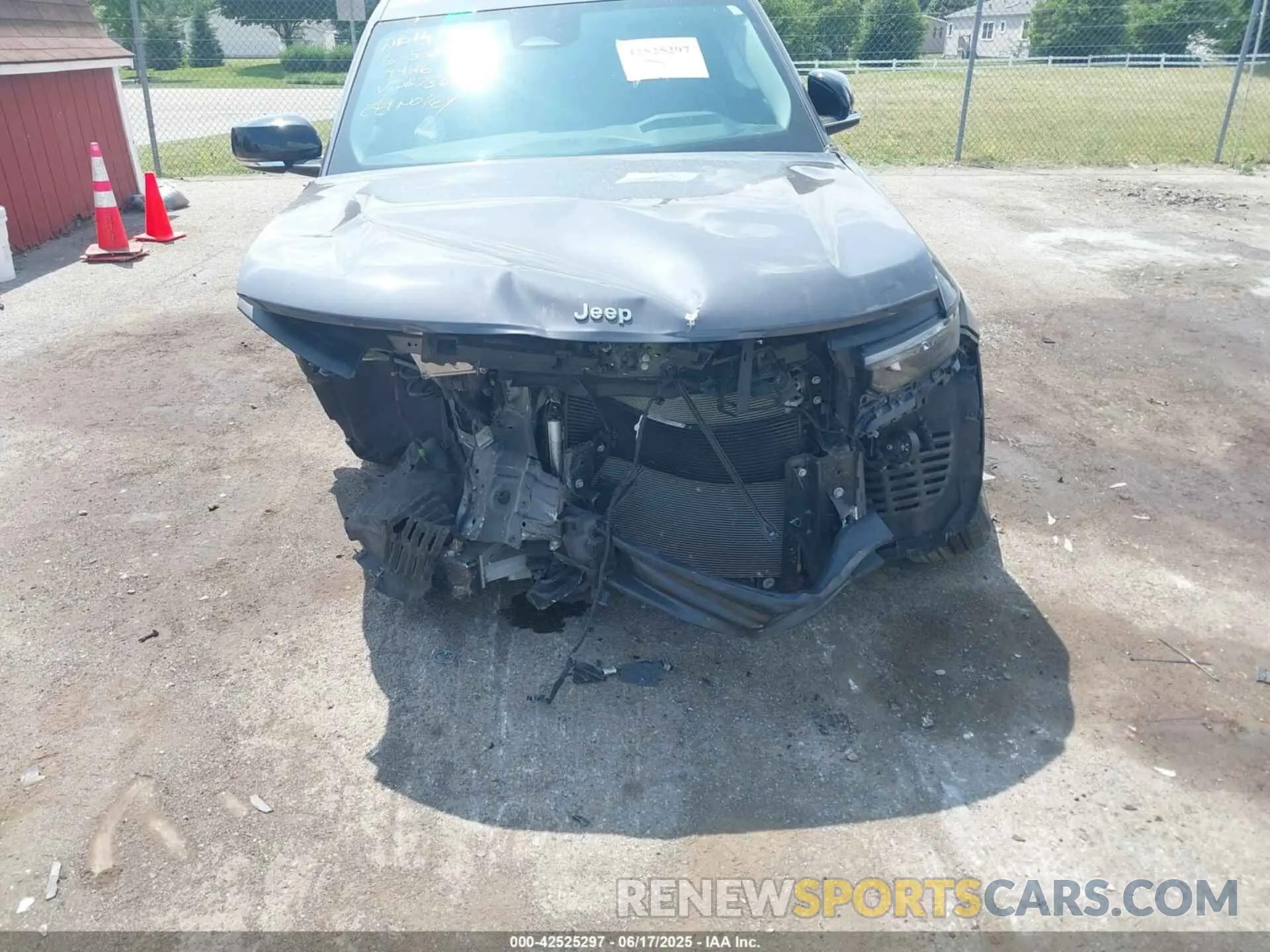 6 fotografías del automóvil dañado 1C4RJKBGXR8917360 JEEP GRAND CHEROKEE L 2024