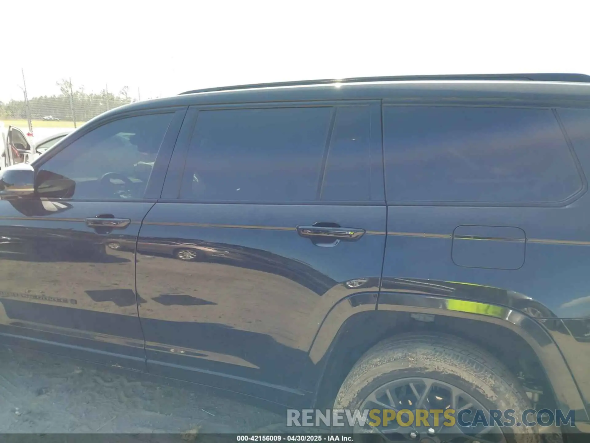 14 fotografías del automóvil dañado 1C4RJKEG2R8530510 JEEP GRAND CHEROKEE L 2024