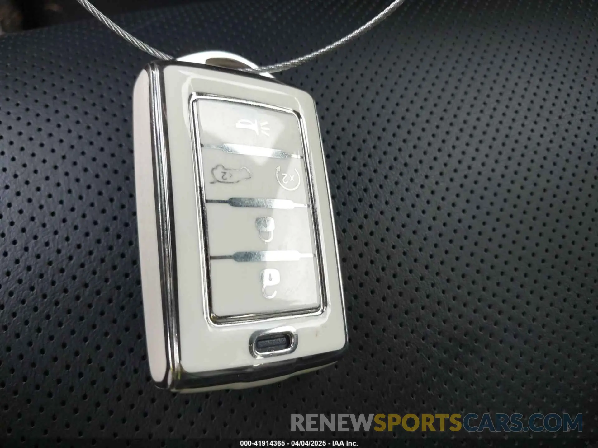 11 fotografías del automóvil dañado 1C4RJKEG4R8931430 JEEP GRAND CHEROKEE L 2024