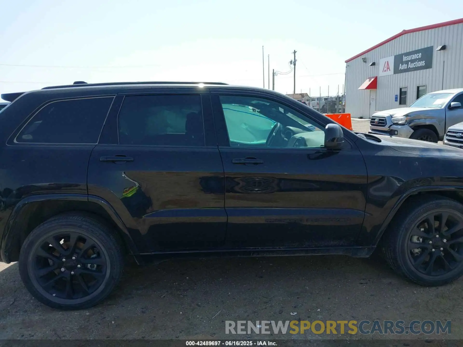 12 fotografías del automóvil dañado 1C4RJEAG4NC155864 JEEP GRAND CHEROKEE WK 2022