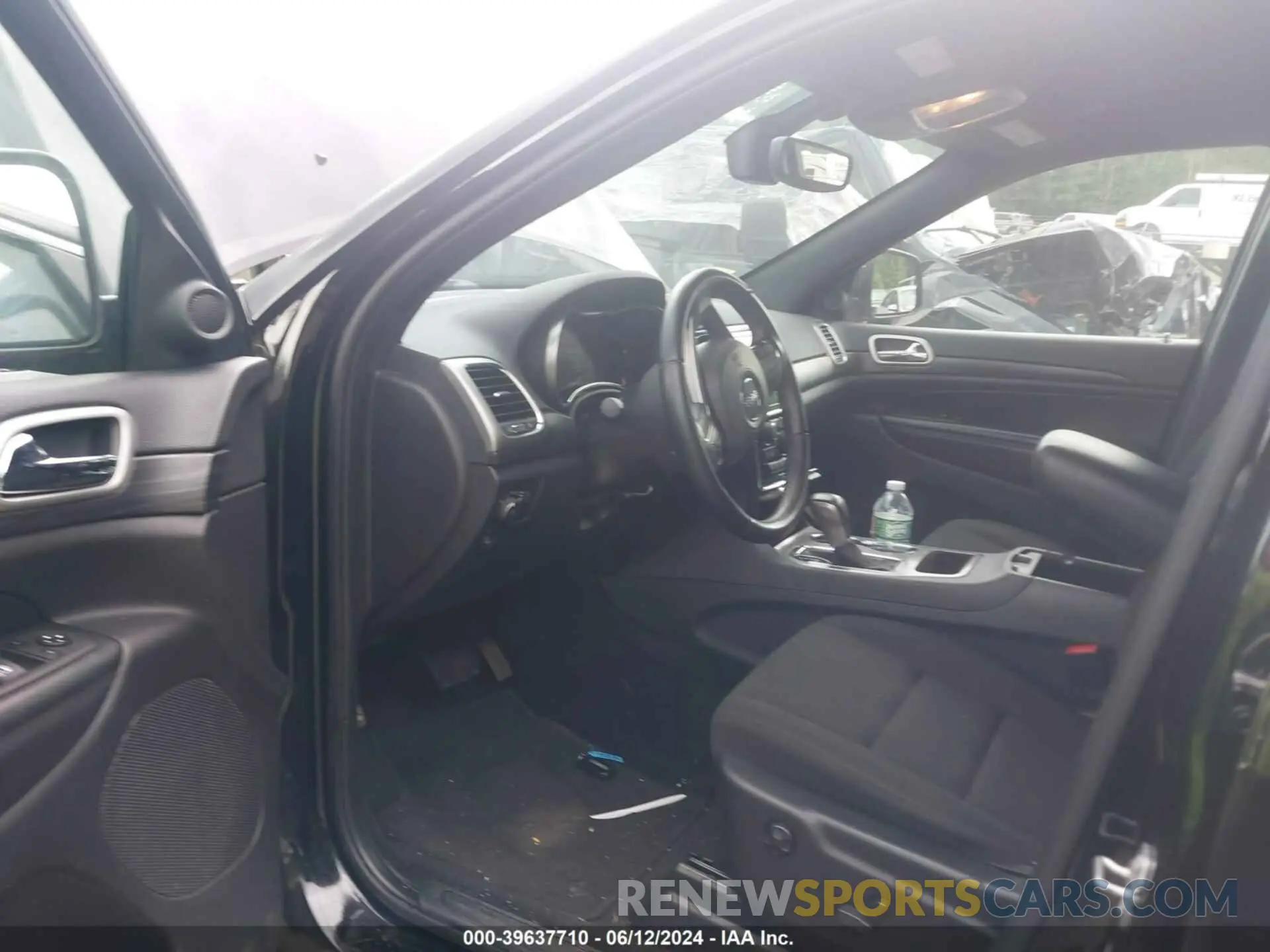 5 fotografías del automóvil dañado 1C4RJFAG0NC114718 JEEP GRAND CHEROKEE WK 2022