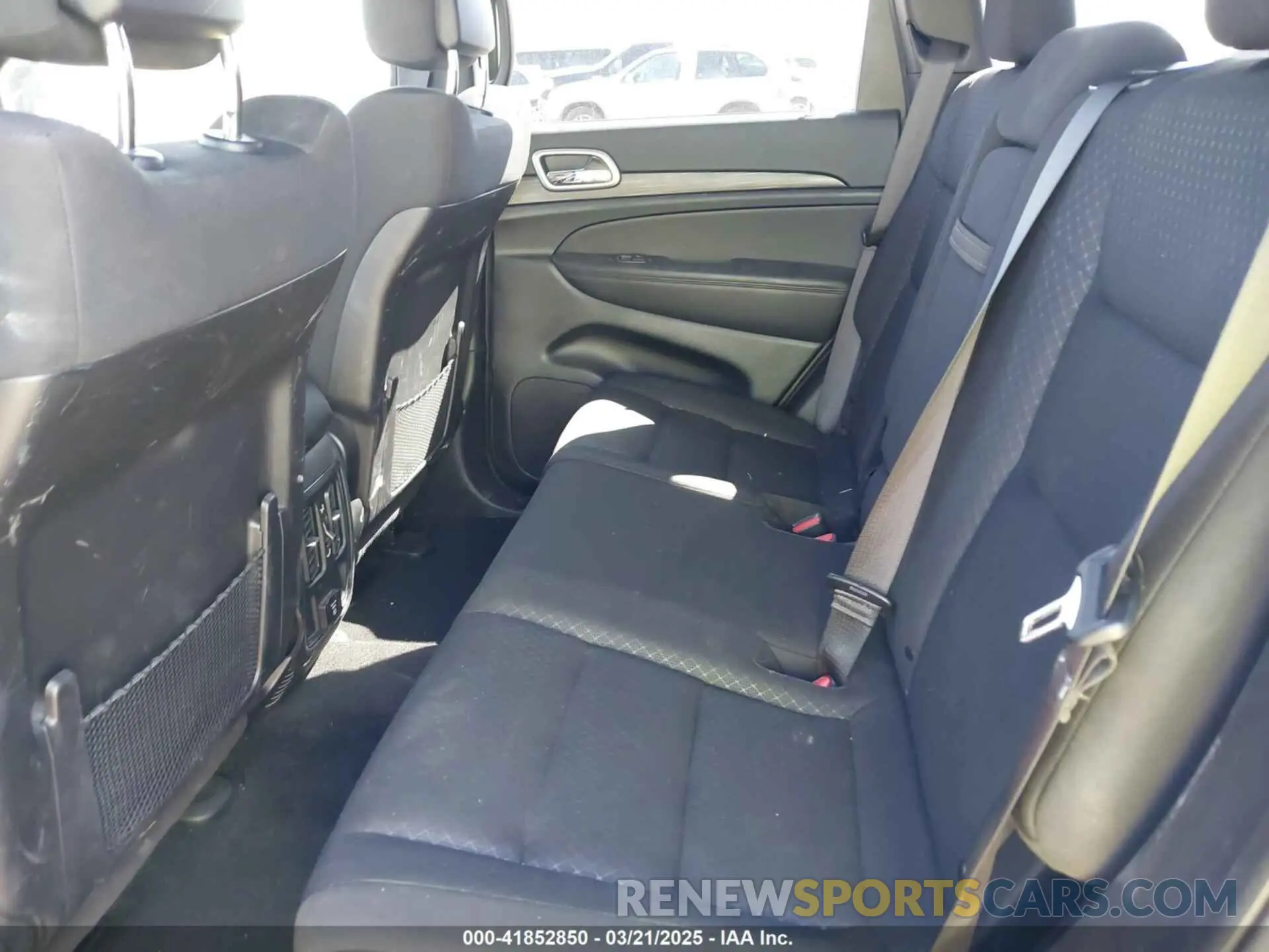 8 fotografías del automóvil dañado 1C4RJFAG1NC138722 JEEP GRAND CHEROKEE WK 2022