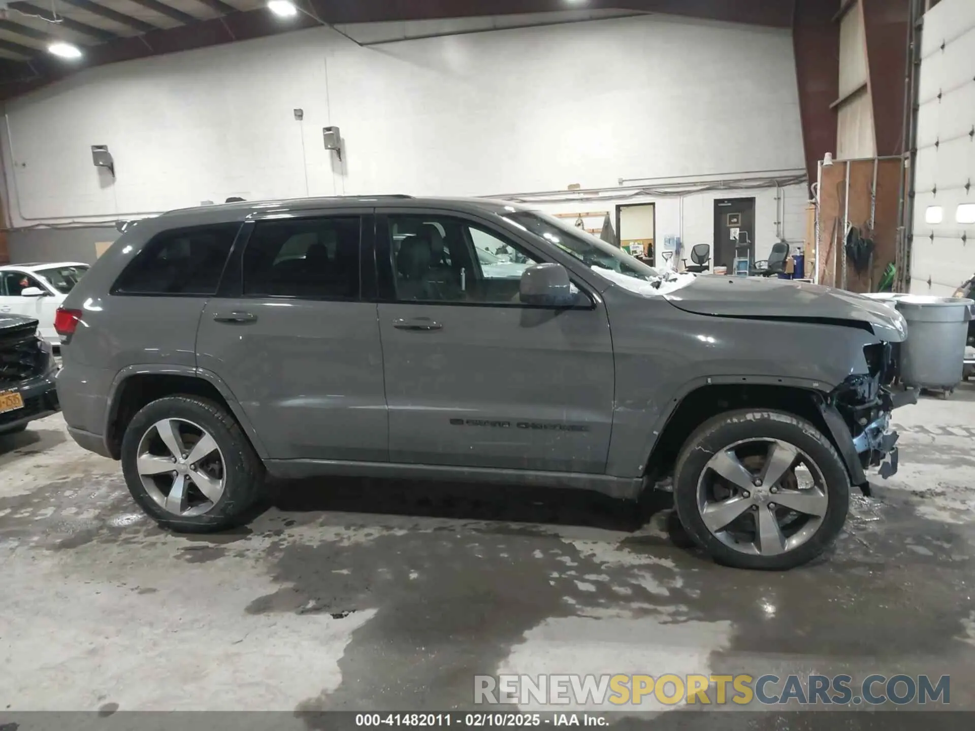 13 fotografías del automóvil dañado 1C4RJFAG7NC146470 JEEP GRAND CHEROKEE WK 2022