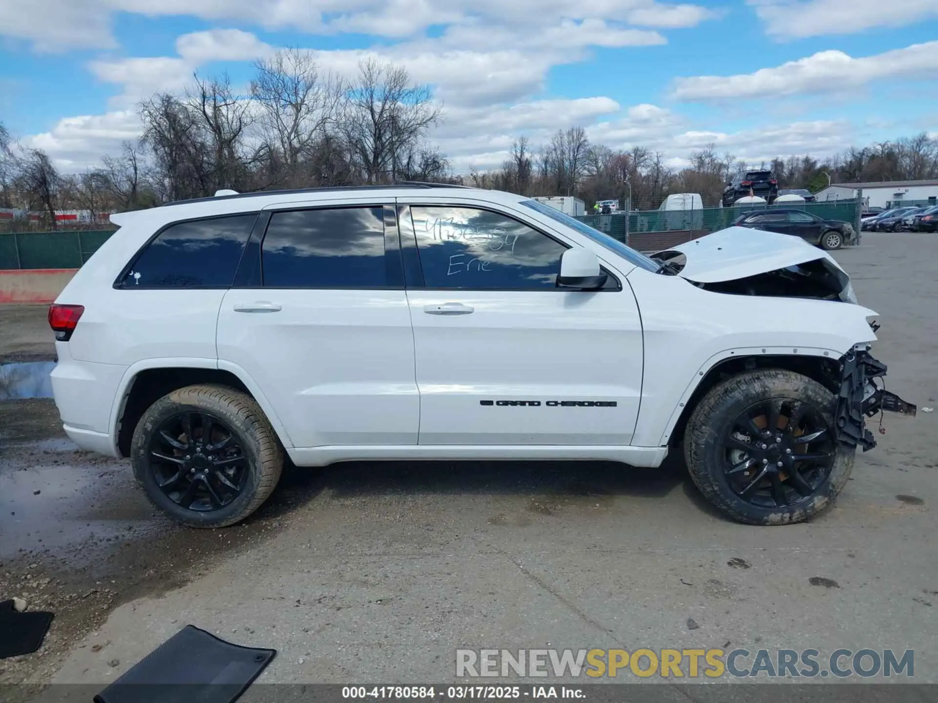 14 fotografías del automóvil dañado 1C4RJFAG8NC114210 JEEP GRAND CHEROKEE WK 2022