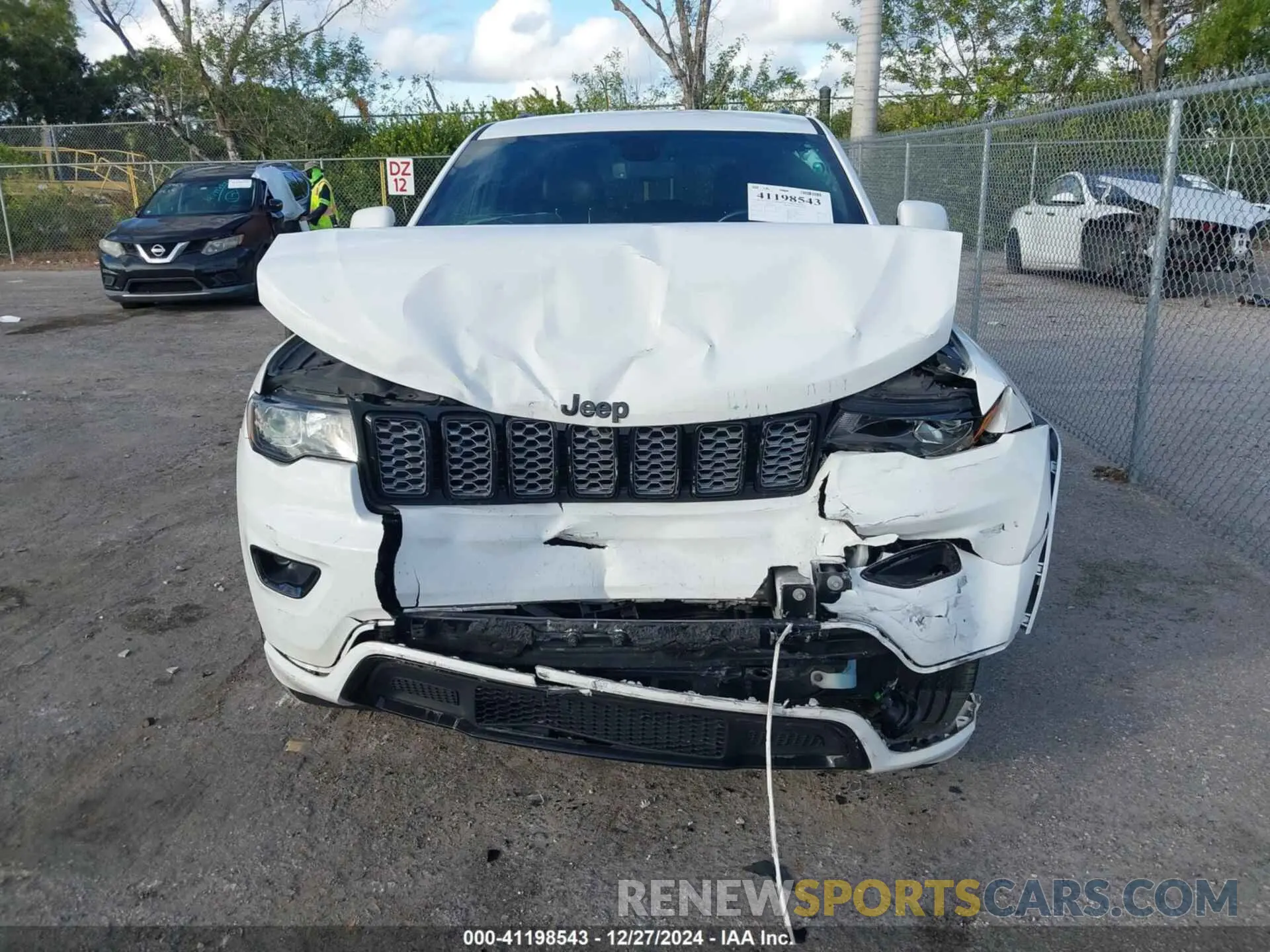 11 fotografías del automóvil dañado 1C4RJFAG8NC150575 JEEP GRAND CHEROKEE WK 2022