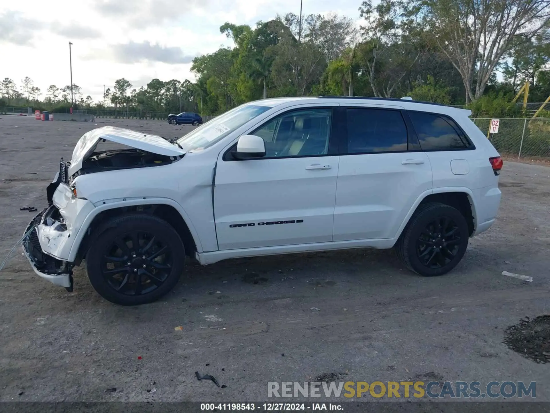 13 fotografías del automóvil dañado 1C4RJFAG8NC150575 JEEP GRAND CHEROKEE WK 2022