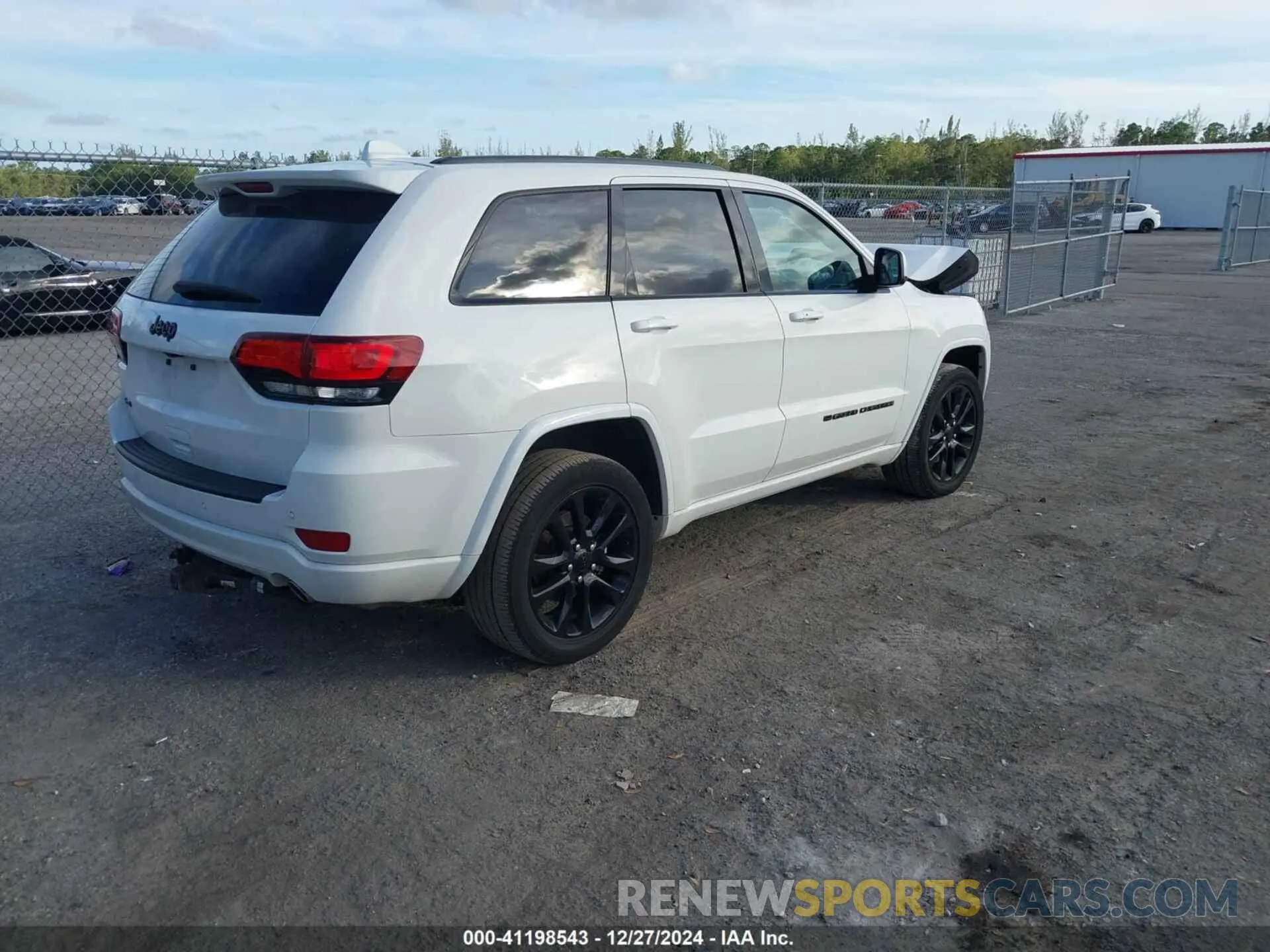 4 fotografías del automóvil dañado 1C4RJFAG8NC150575 JEEP GRAND CHEROKEE WK 2022