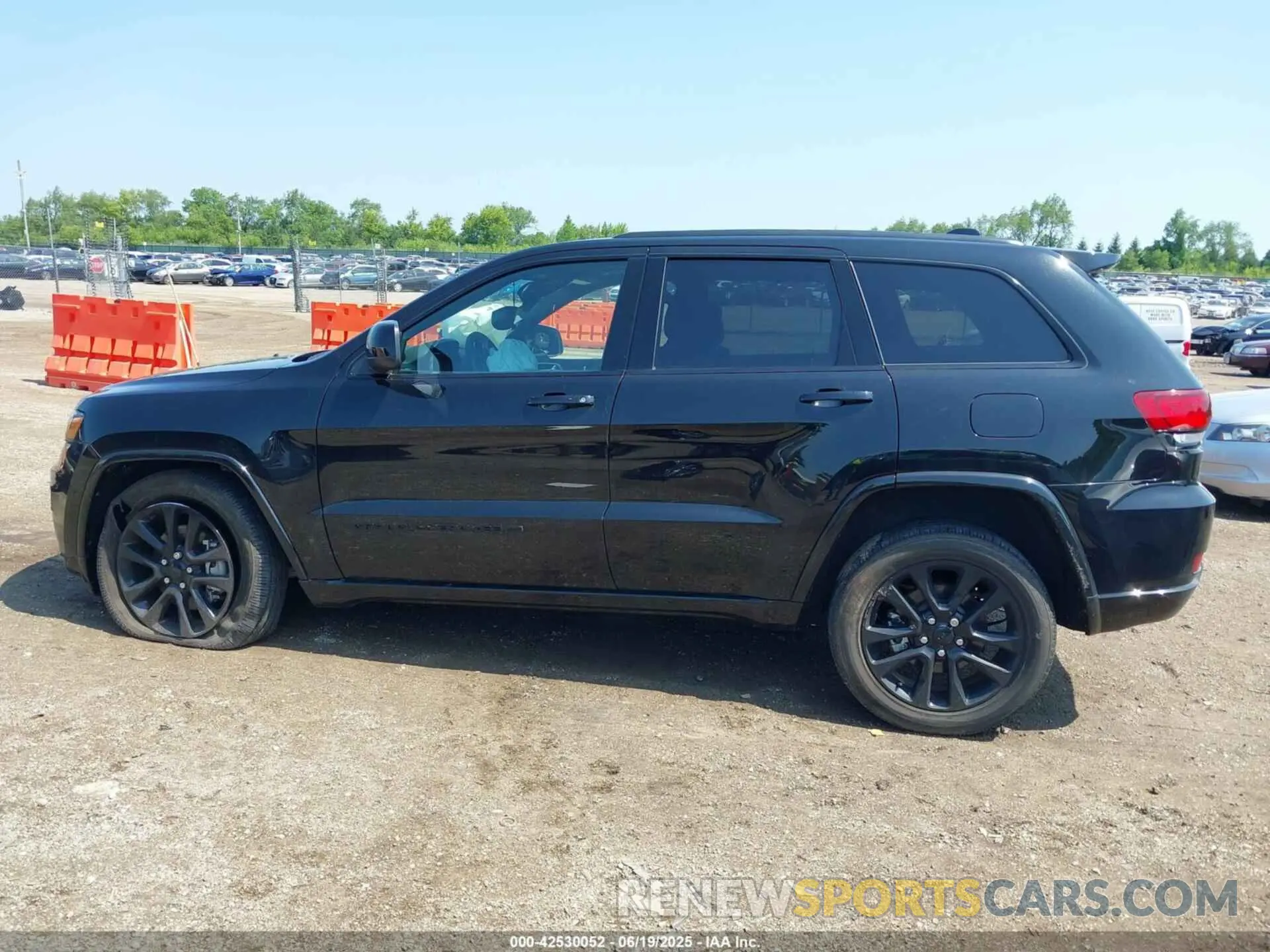 14 fotografías del automóvil dañado 1C4RJFAGXNC146821 JEEP GRAND CHEROKEE WK 2022