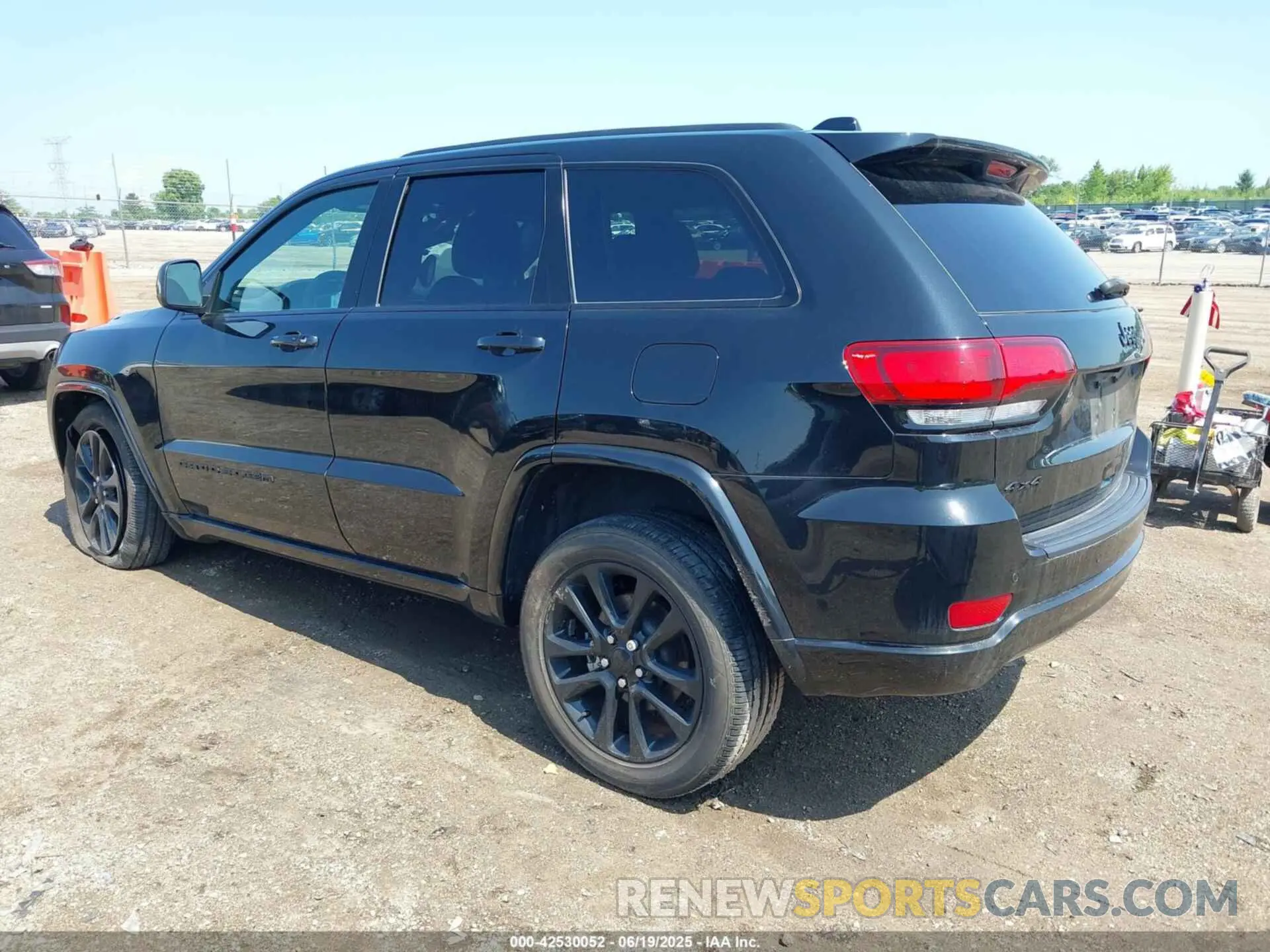 3 fotografías del automóvil dañado 1C4RJFAGXNC146821 JEEP GRAND CHEROKEE WK 2022