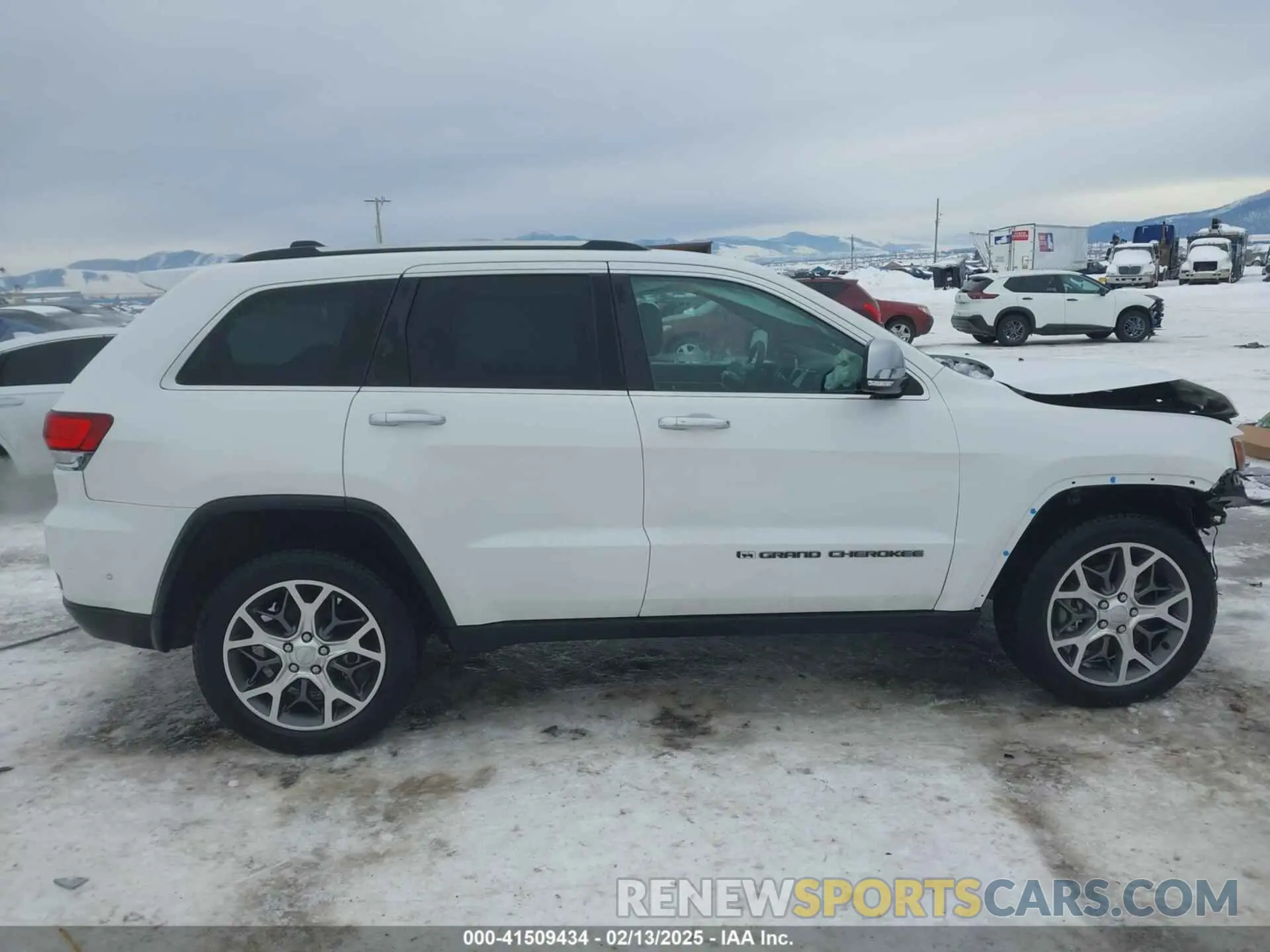 14 fotografías del automóvil dañado 1C4RJFBG5NC123297 JEEP GRAND CHEROKEE WK 2022