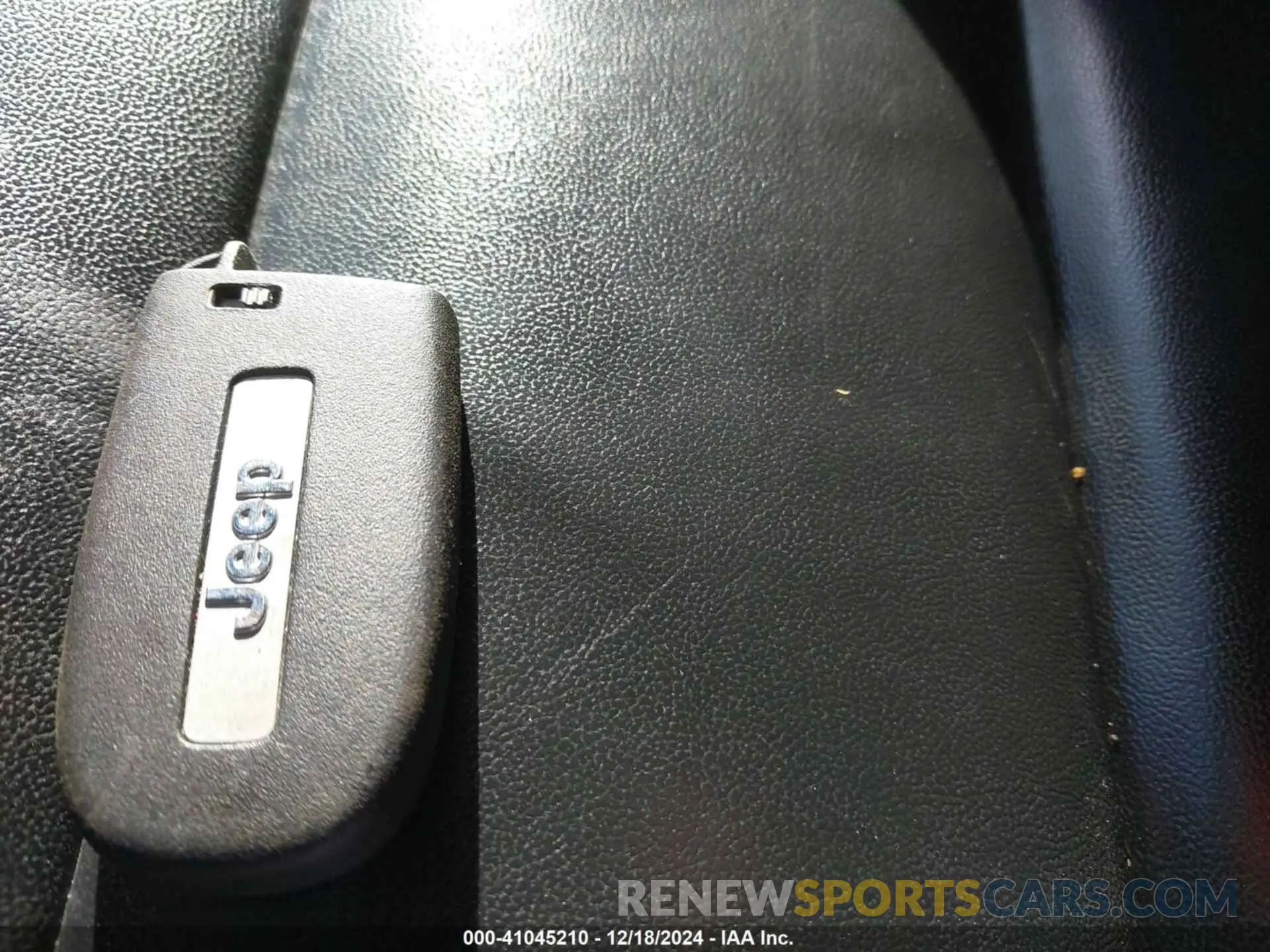 11 fotografías del automóvil dañado 1C4RJFBG6NC176557 JEEP GRAND CHEROKEE WK 2022