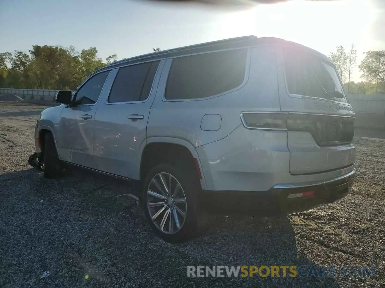 2 fotografías del automóvil dañado 1C4SJVFJ7NS139654 JEEP GRAND WAGO 2022