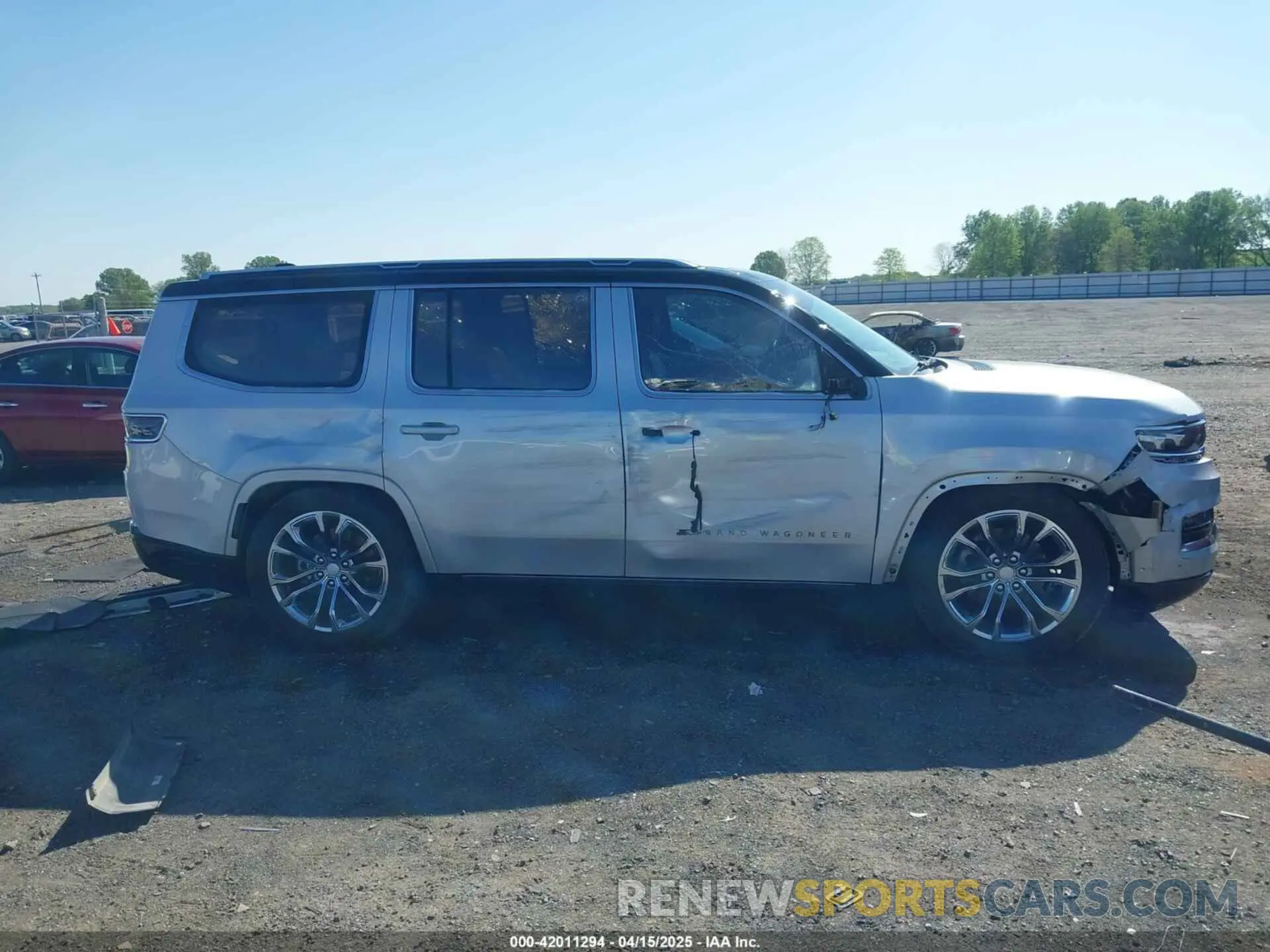 13 fotografías del automóvil dañado 1C4SJVFJXNS167187 JEEP GRAND WAGONEER 2022