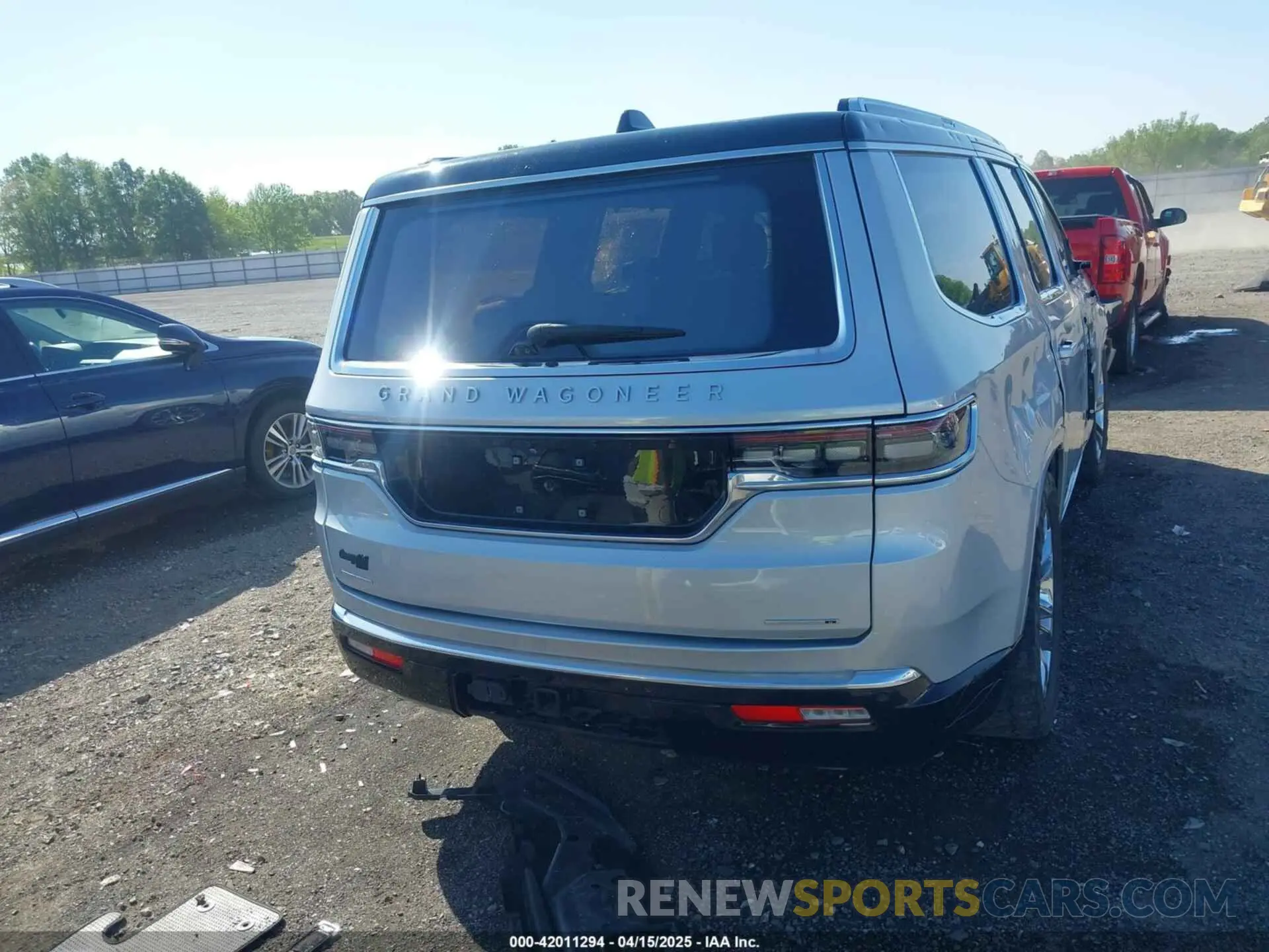 16 fotografías del automóvil dañado 1C4SJVFJXNS167187 JEEP GRAND WAGONEER 2022