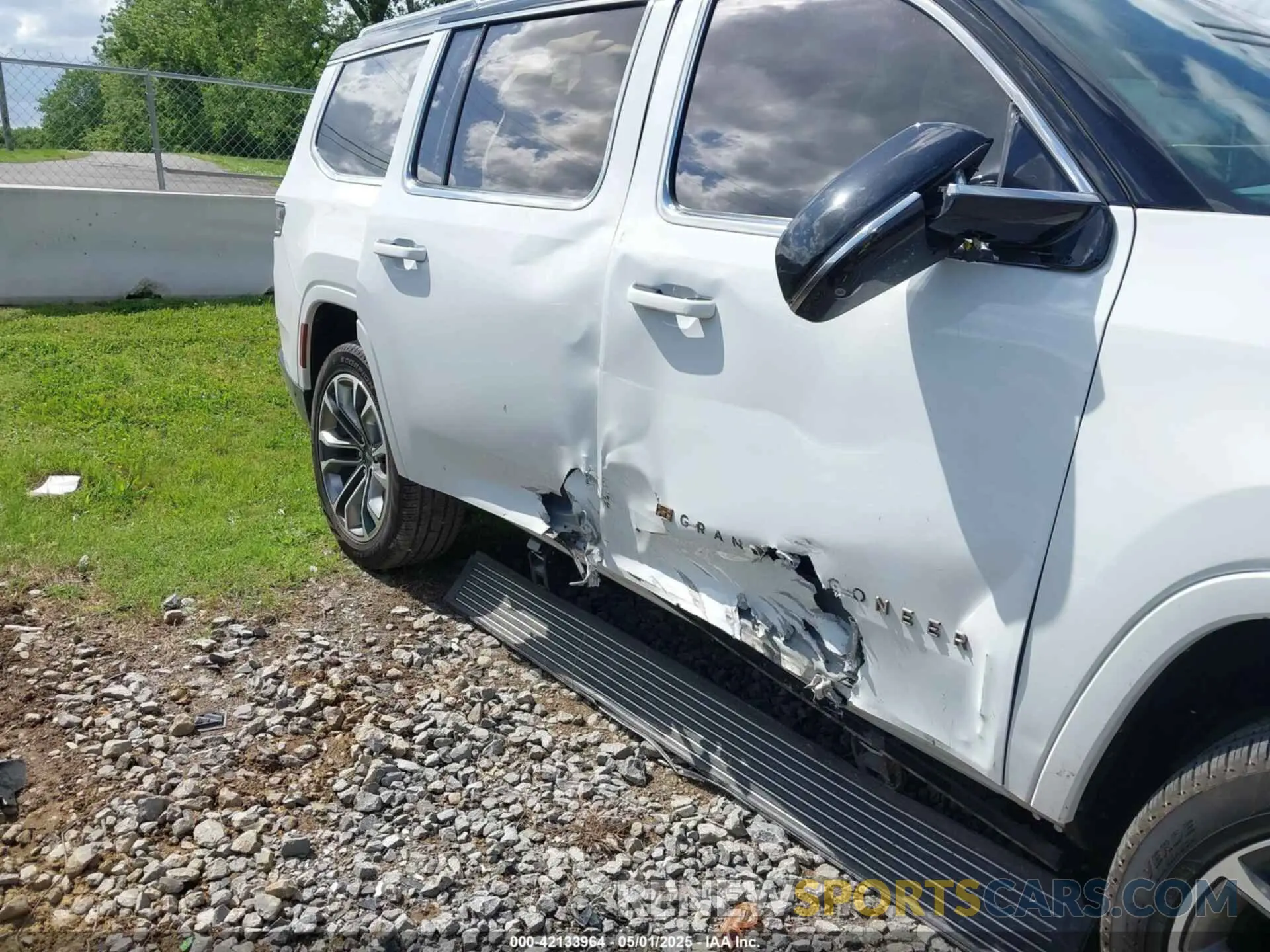 6 fotografías del automóvil dañado 1C4SJVGP5PS503964 JEEP GRAND WAGONEER 2023