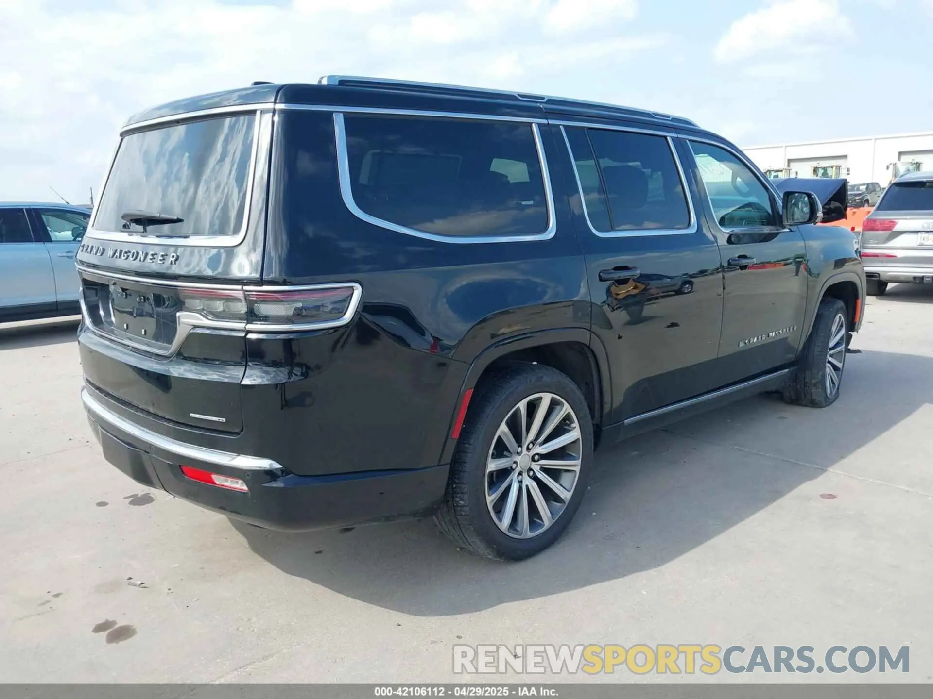 4 fotografías del automóvil dañado 1C4SJVGP0SS502293 JEEP GRAND WAGONEER 2025