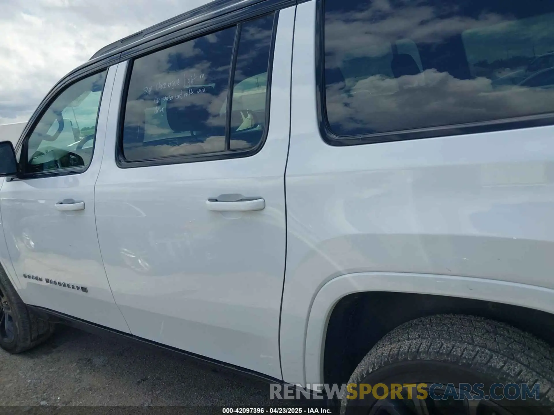 14 fotografías del automóvil dañado 1C4SJSFP4RS127115 JEEP GRAND WAGONEER L 2024