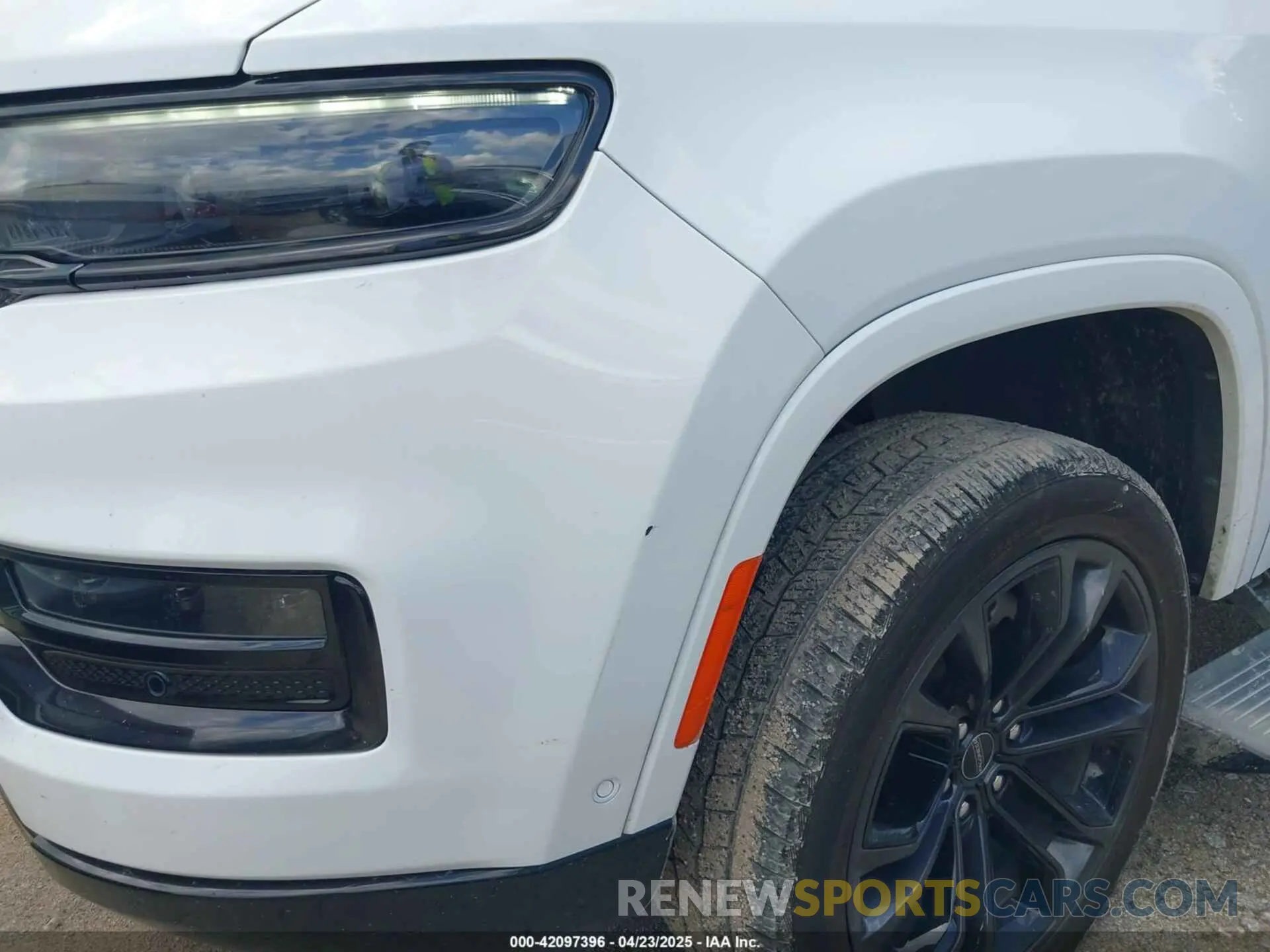 6 fotografías del automóvil dañado 1C4SJSFP4RS127115 JEEP GRAND WAGONEER L 2024