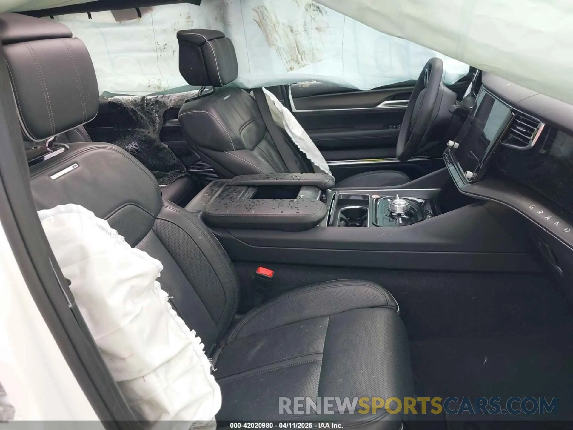5 fotografías del automóvil dañado 1C4SJSFP8RS132611 JEEP GRAND WAGONEER L 2024