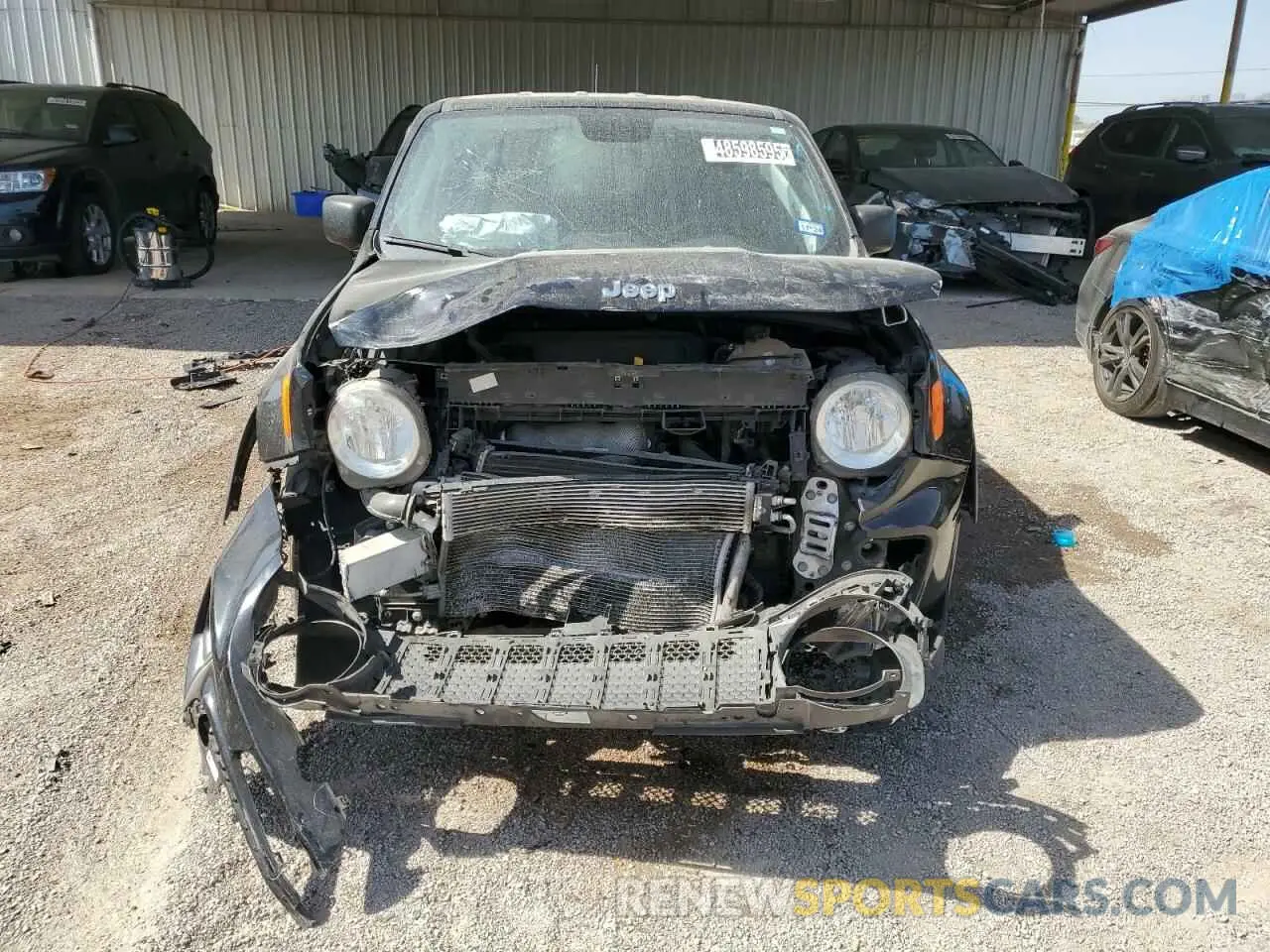 5 fotografías del automóvil dañado ZACNJAAB6KPK11528 JEEP RENEGADE 2019