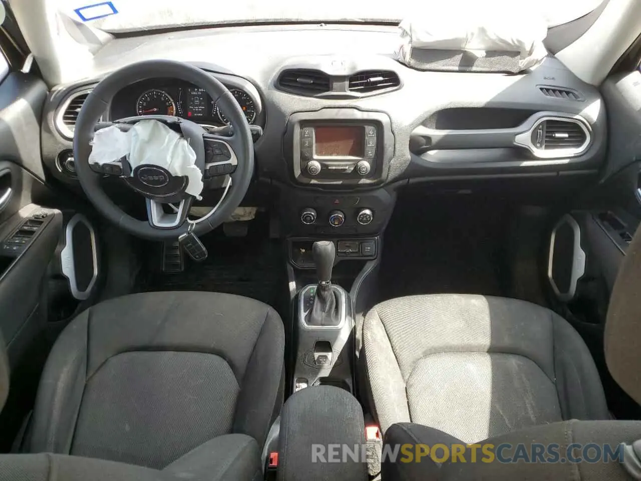 8 fotografías del automóvil dañado ZACNJAAB6KPK11528 JEEP RENEGADE 2019